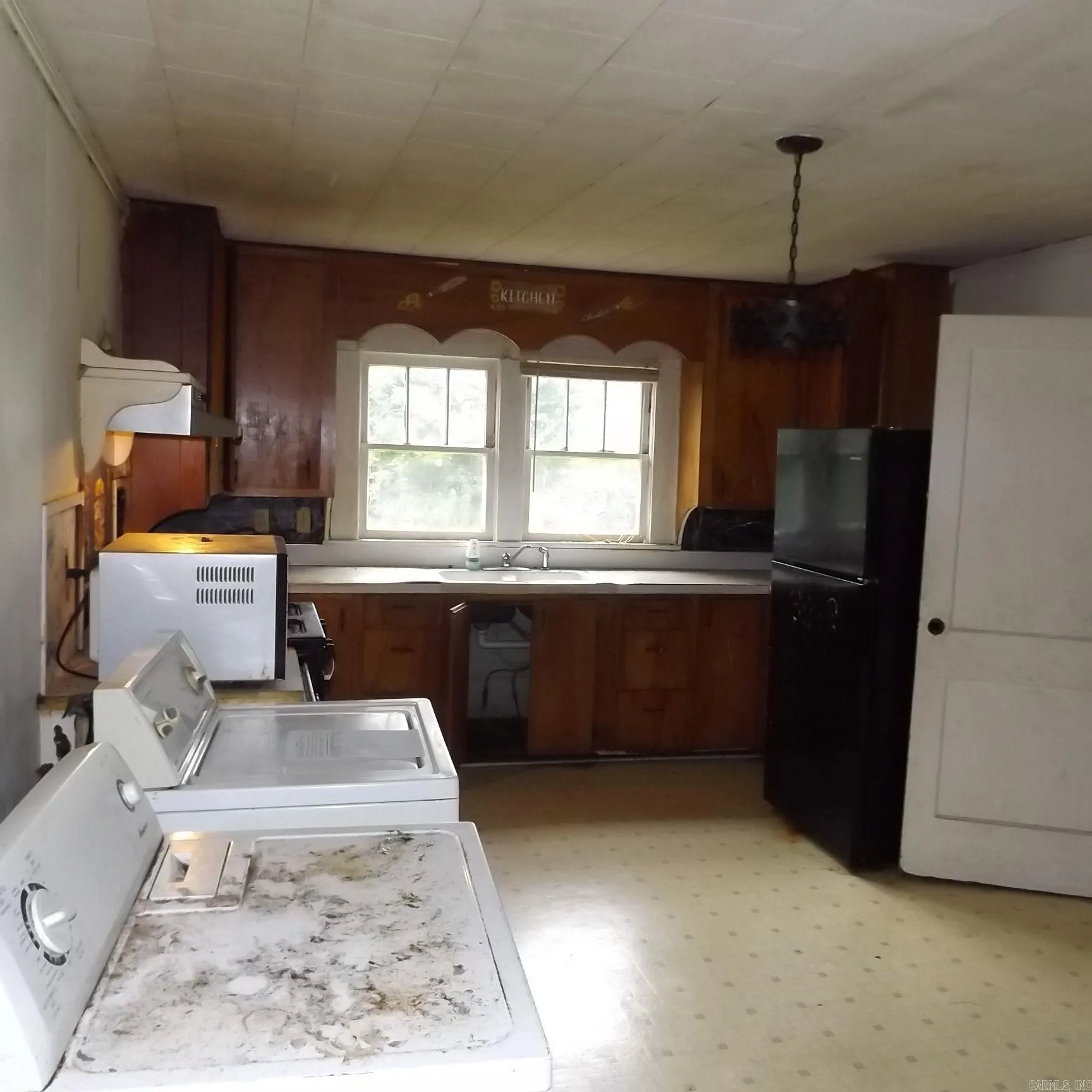Property at 578  Jenkins - Image 3