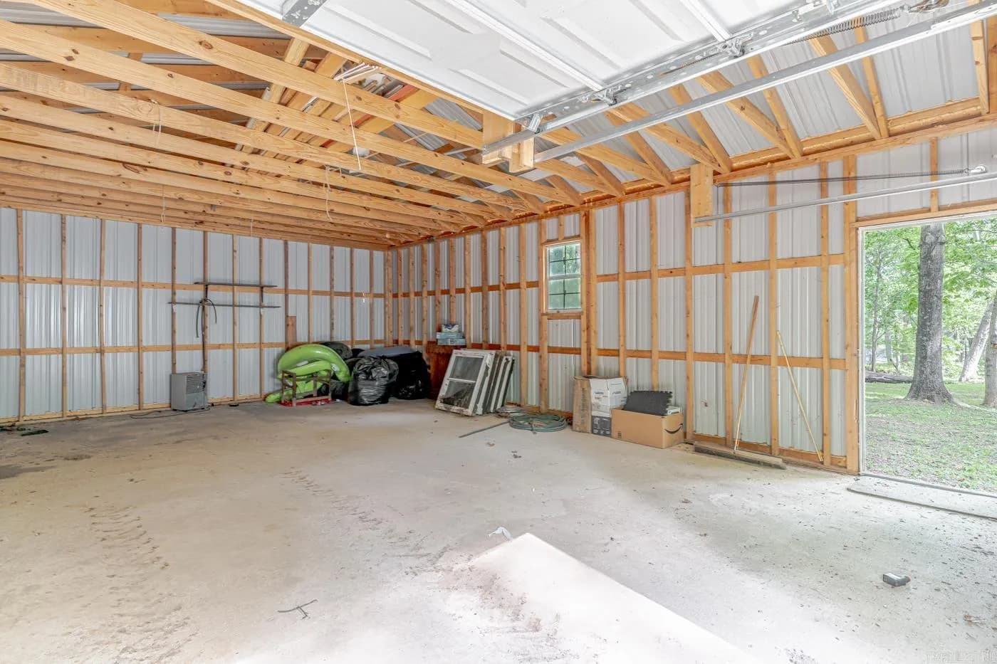 Property at 1815  Stubblefield rd - Image 33