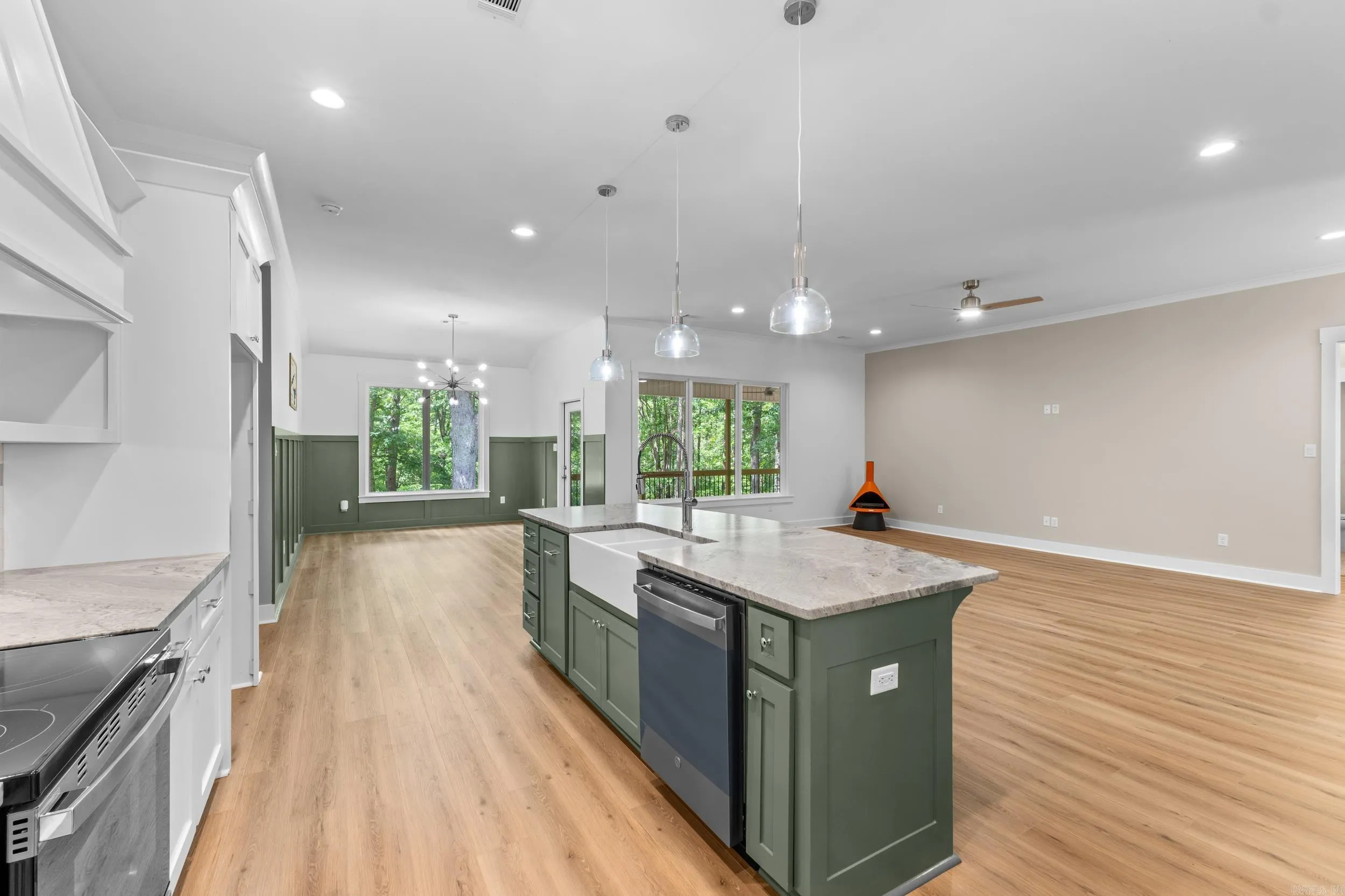 Property at 624  Valhalla drive - Image 8