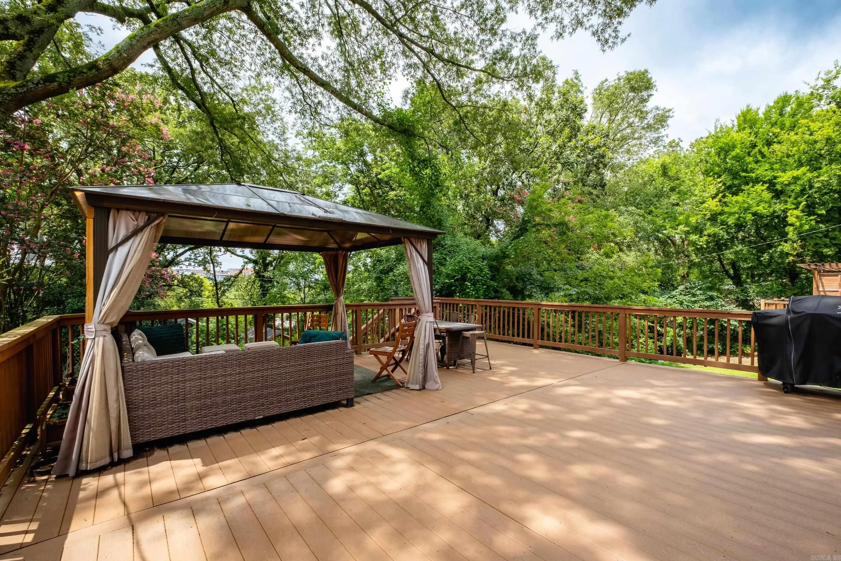 Property at 4119  Lee - Image 36