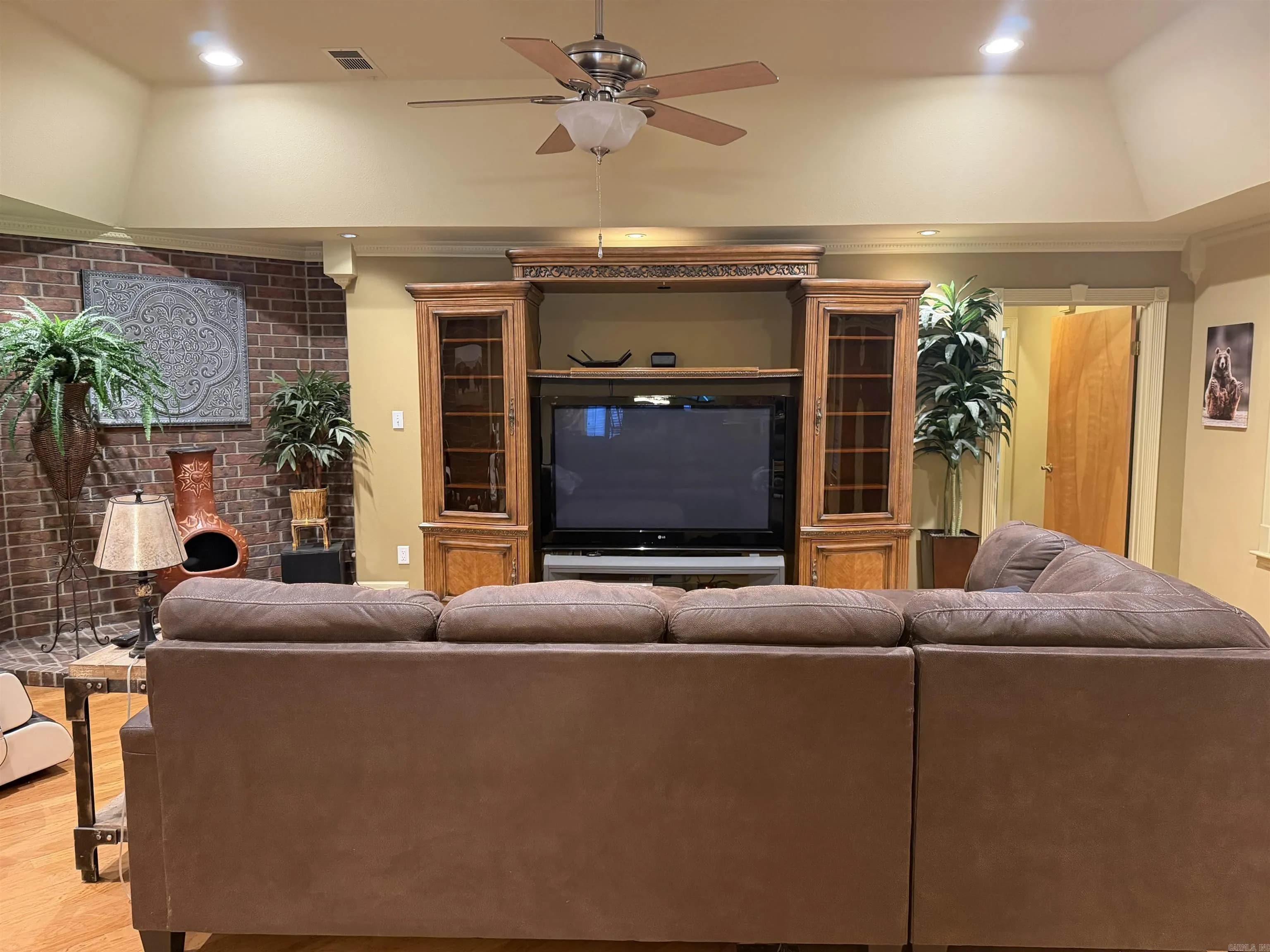 Property at 9421  Jimbert drive - Image 12