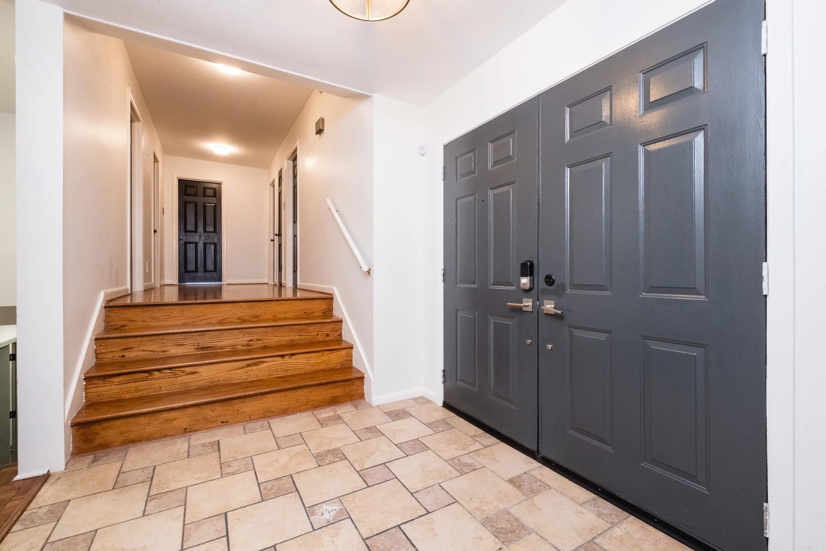 Property at 316 N Plaza - Image 8