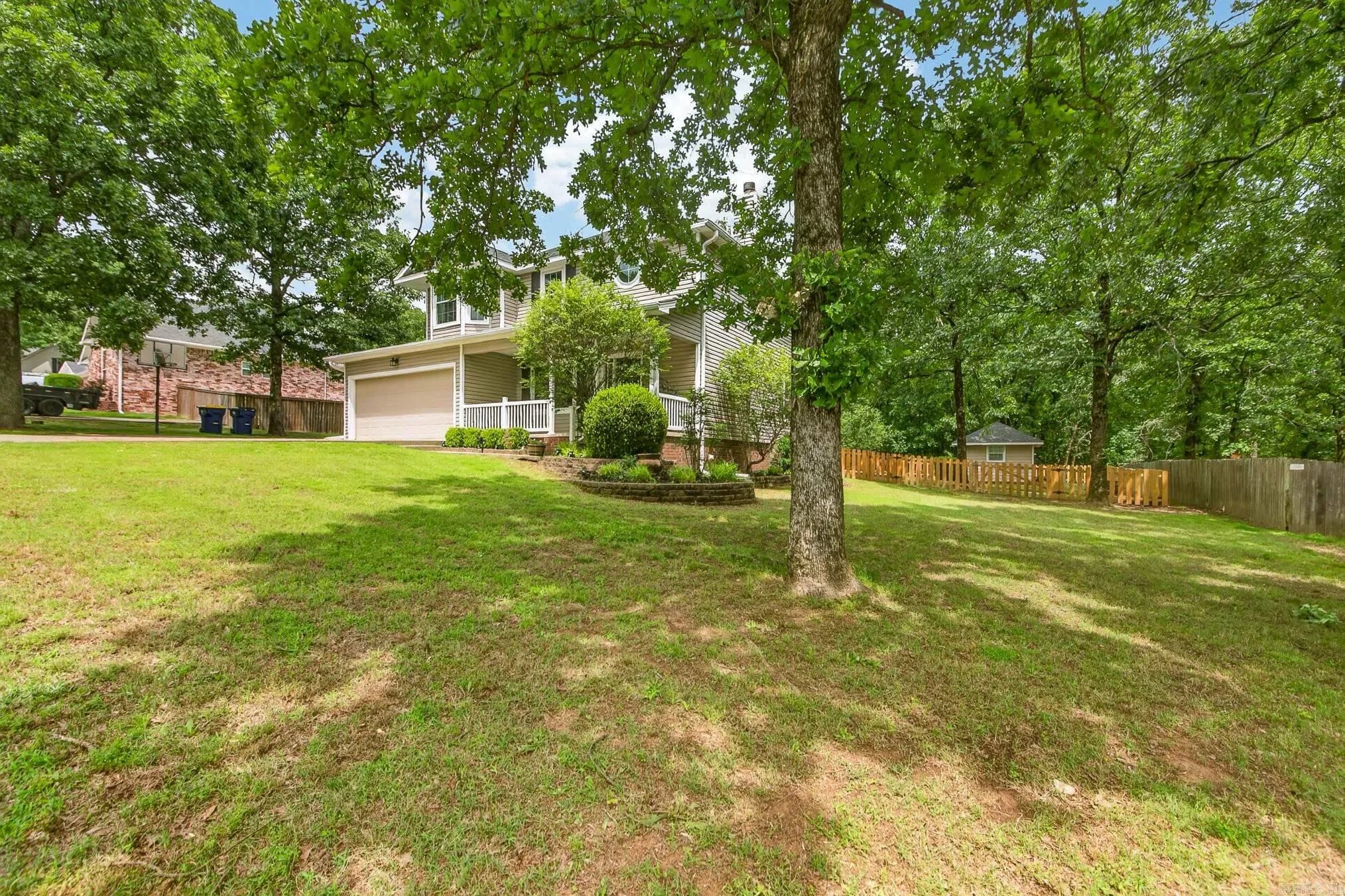 Property at 12 N Sunland - Image 4