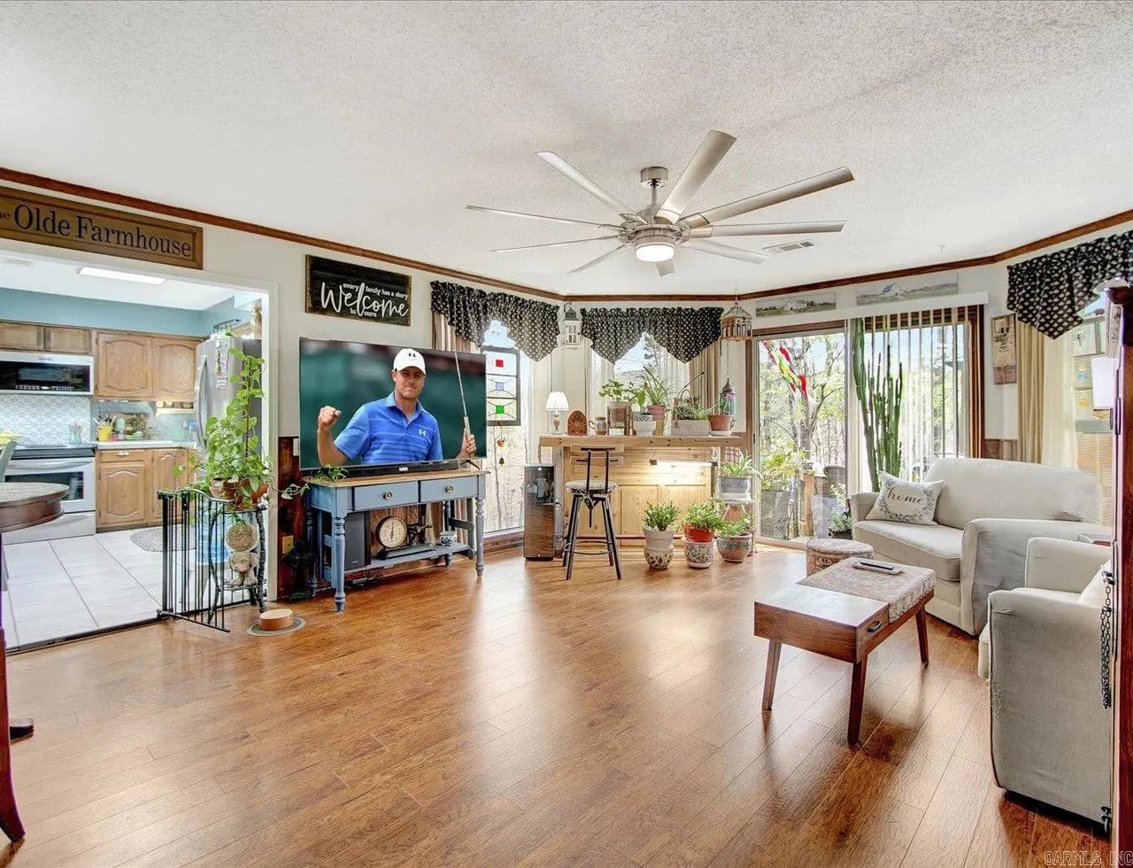 Property at 1  Montserrat - Image 20