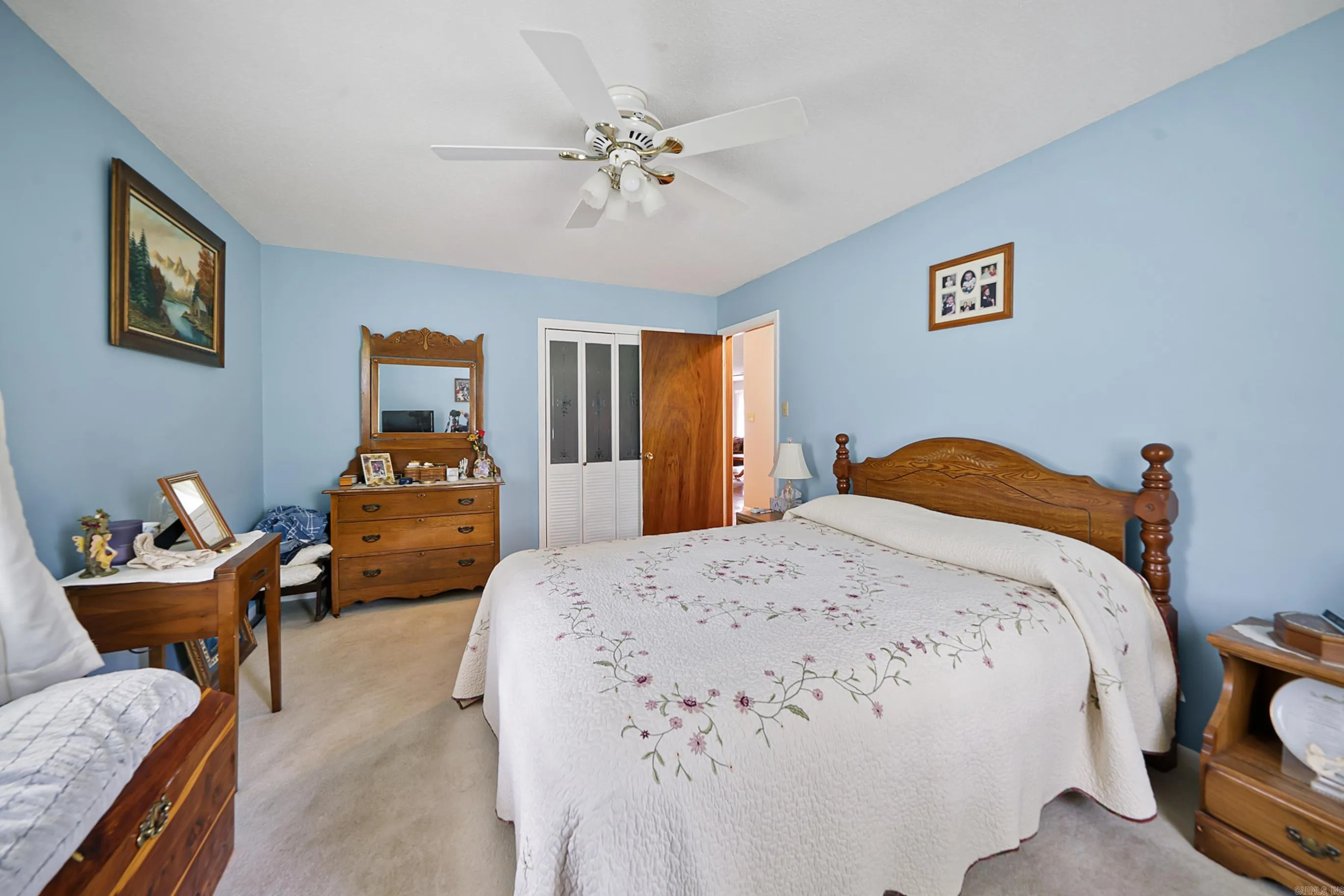 Property at 105  Campbell - Image 19