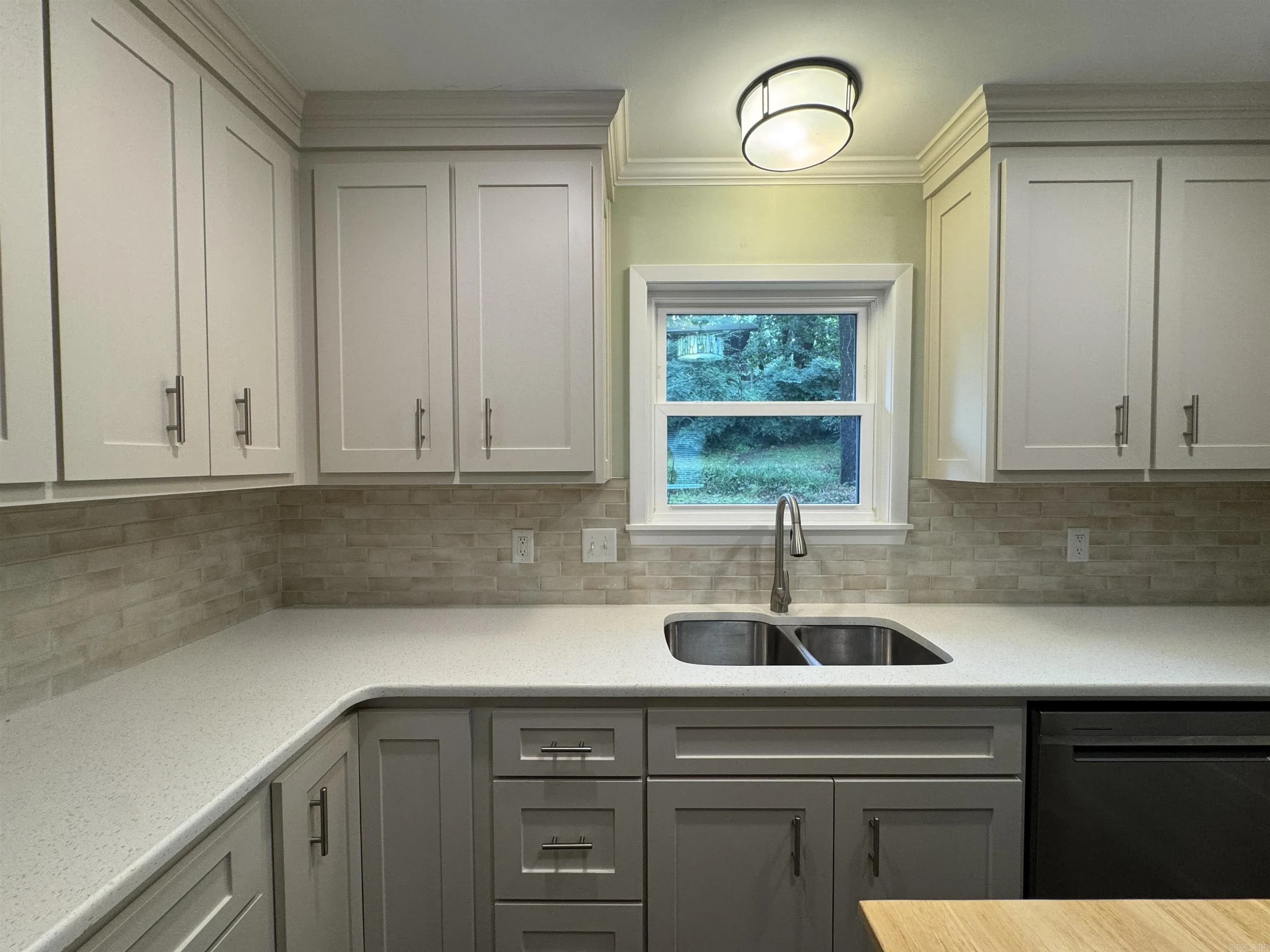 Property at 1311  Starfield - Image 13