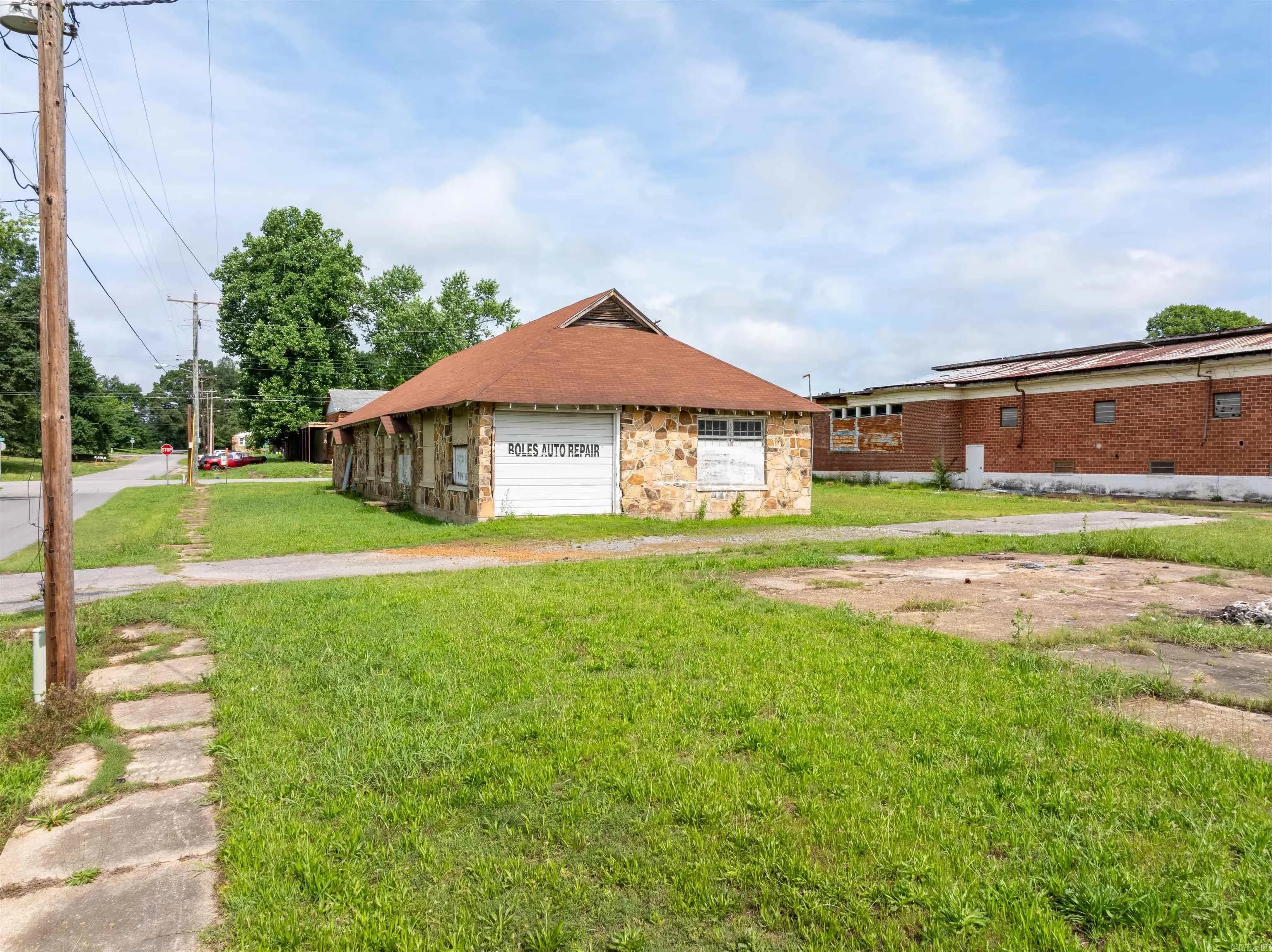 Property at 450  College - Image 5