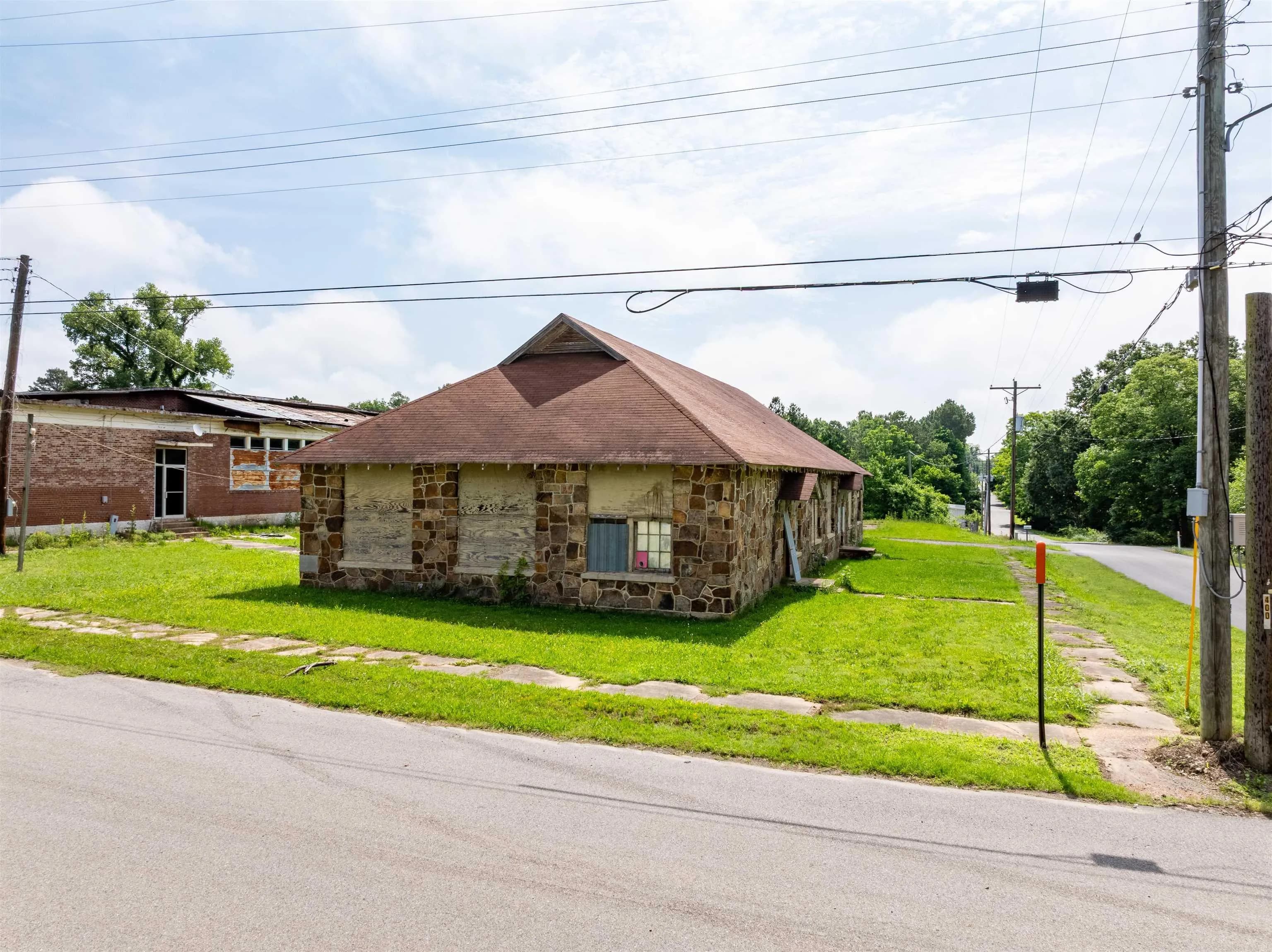 Property at 450  College - Image 15