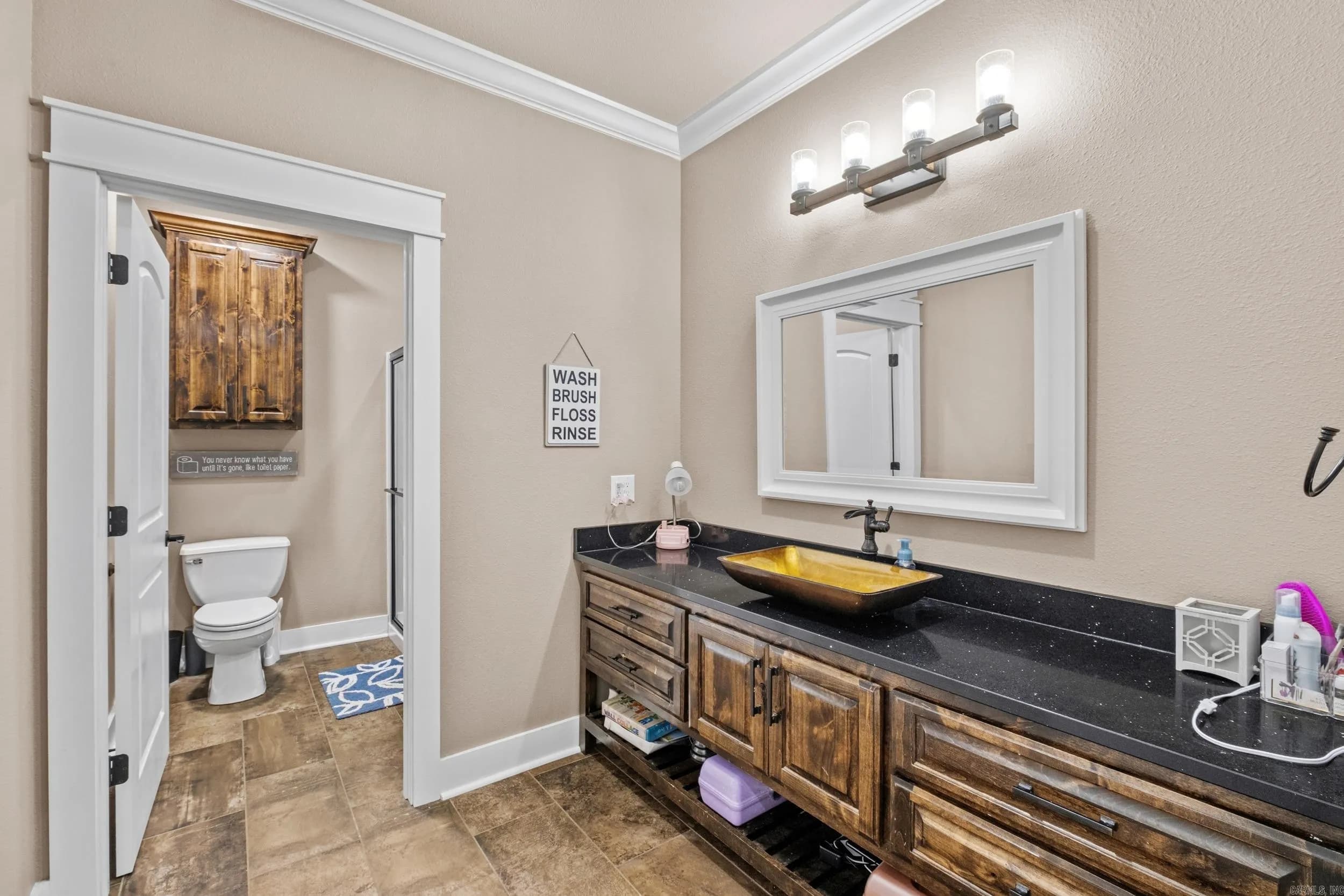 Property at 293  Johnston  rd - Image 20