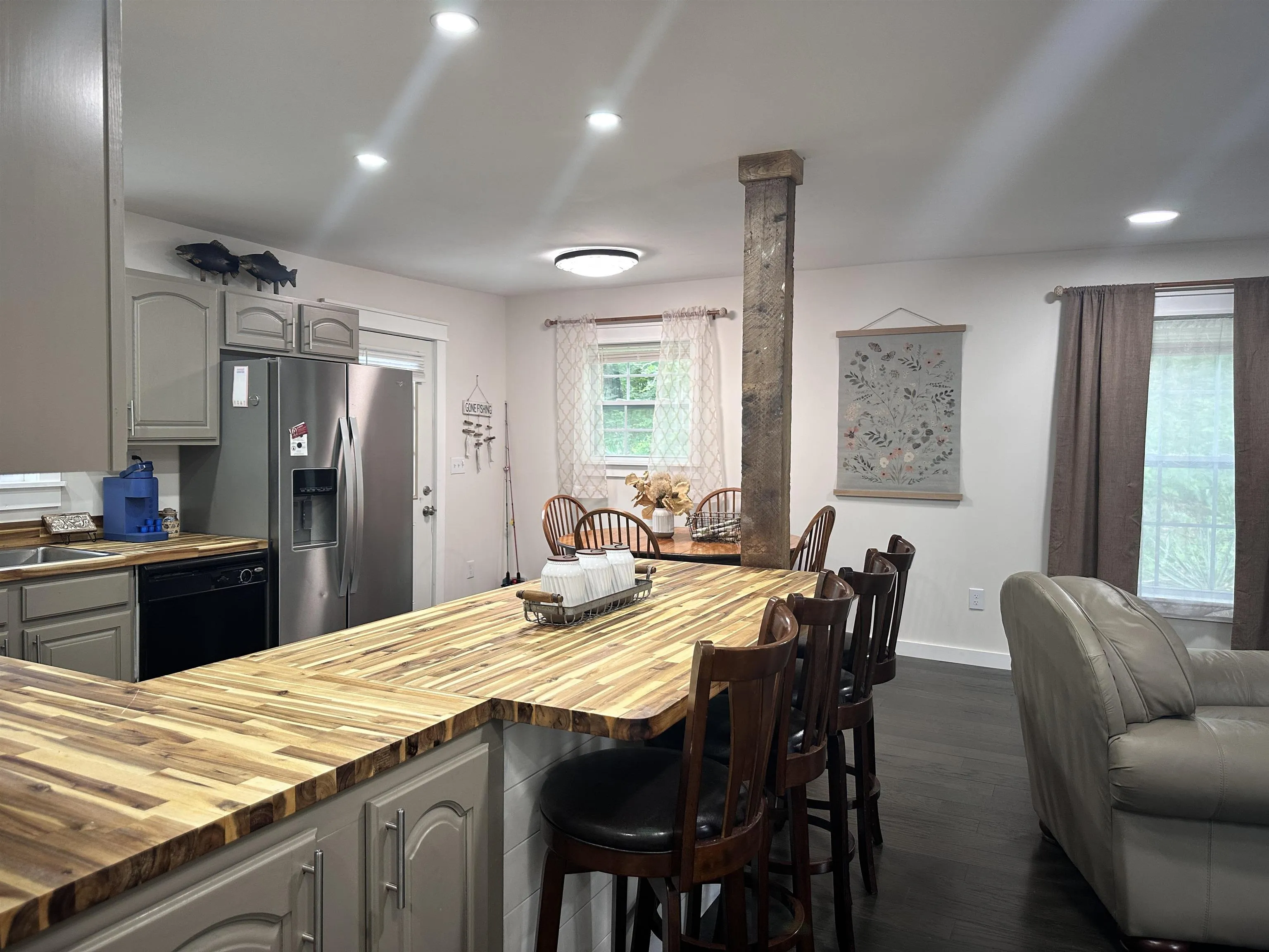 Property at 26  Quapaw - Image 13
