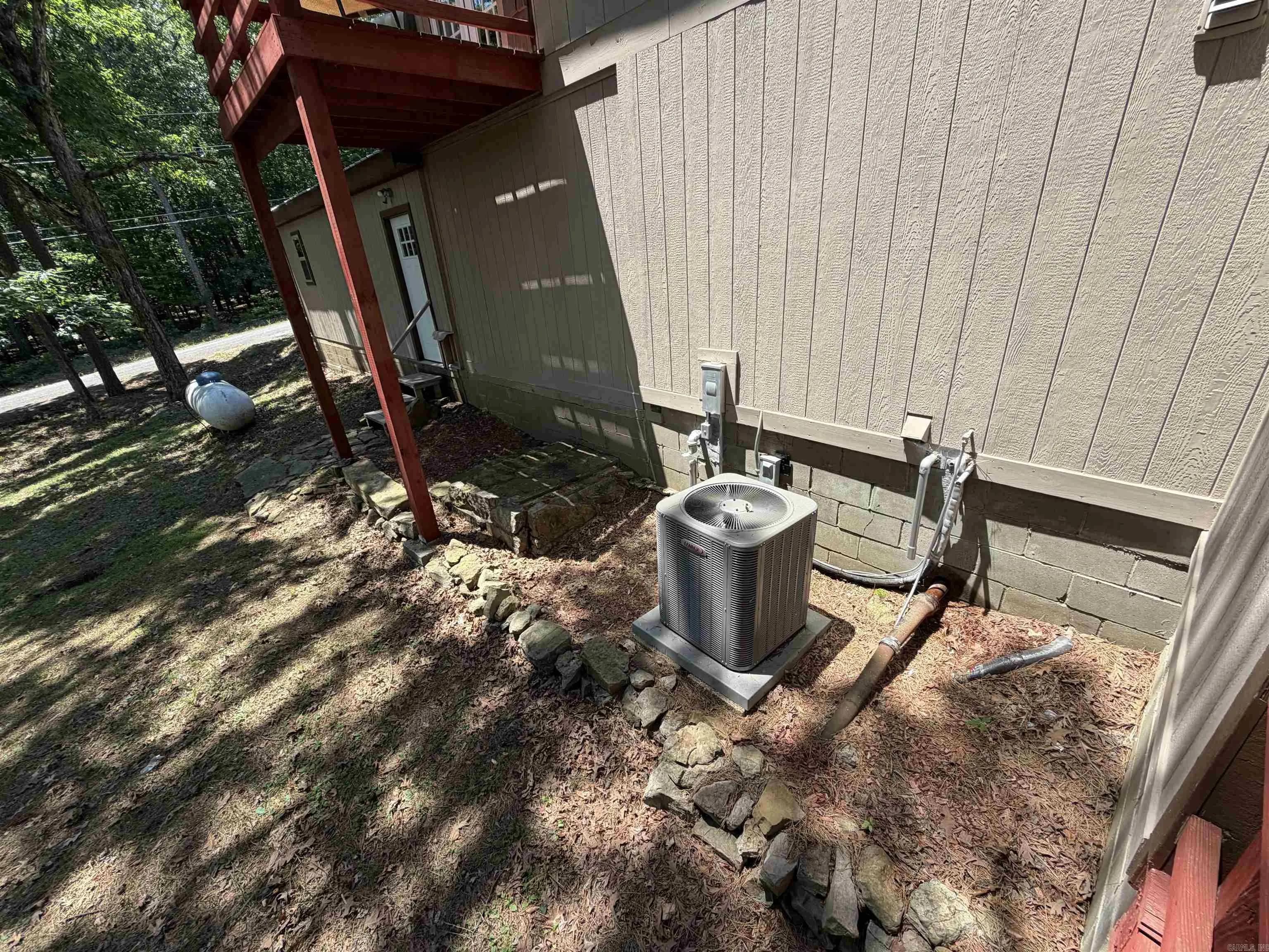 Property at 118  Cedar valley rd. - Image 43
