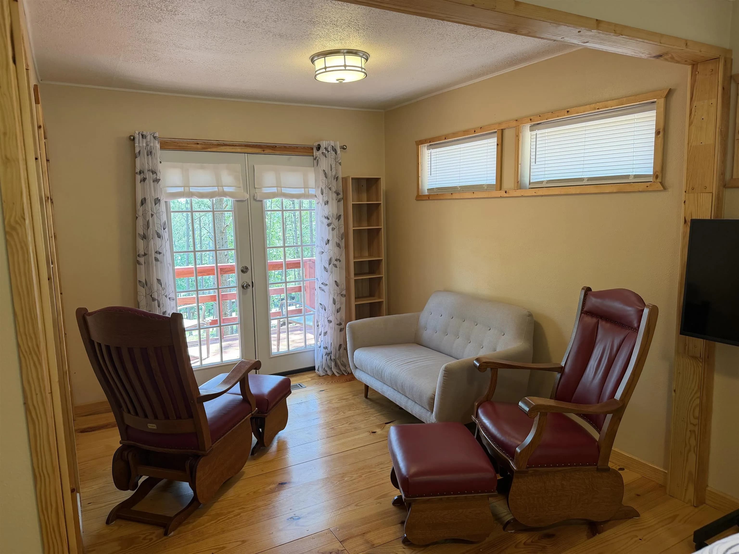Property at 118  Cedar valley rd. - Image 17