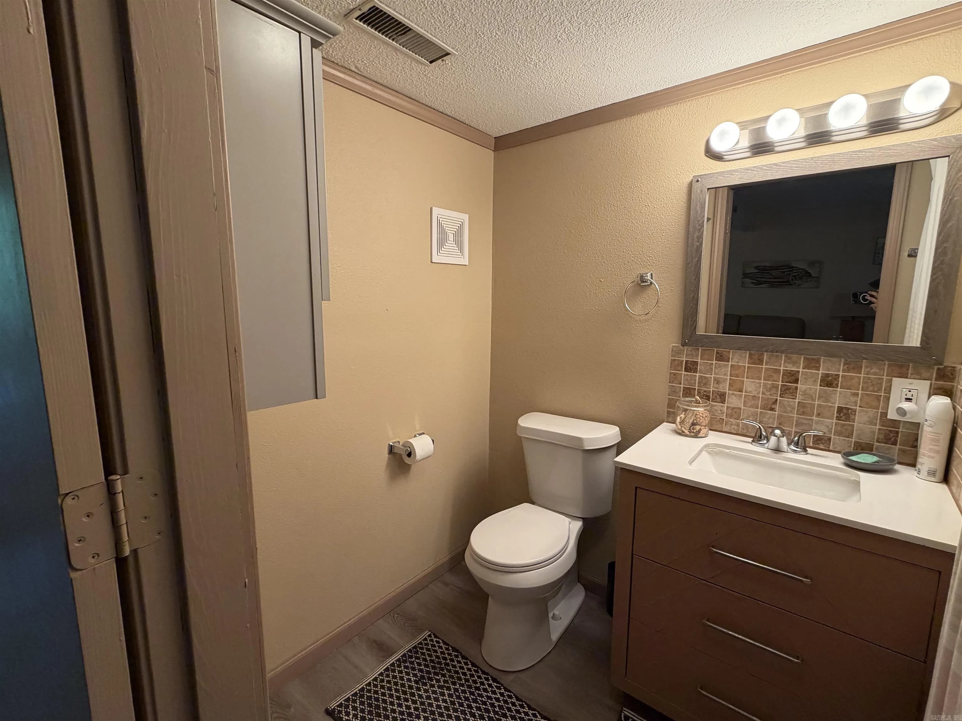Property at 118  Cedar valley rd. - Image 33