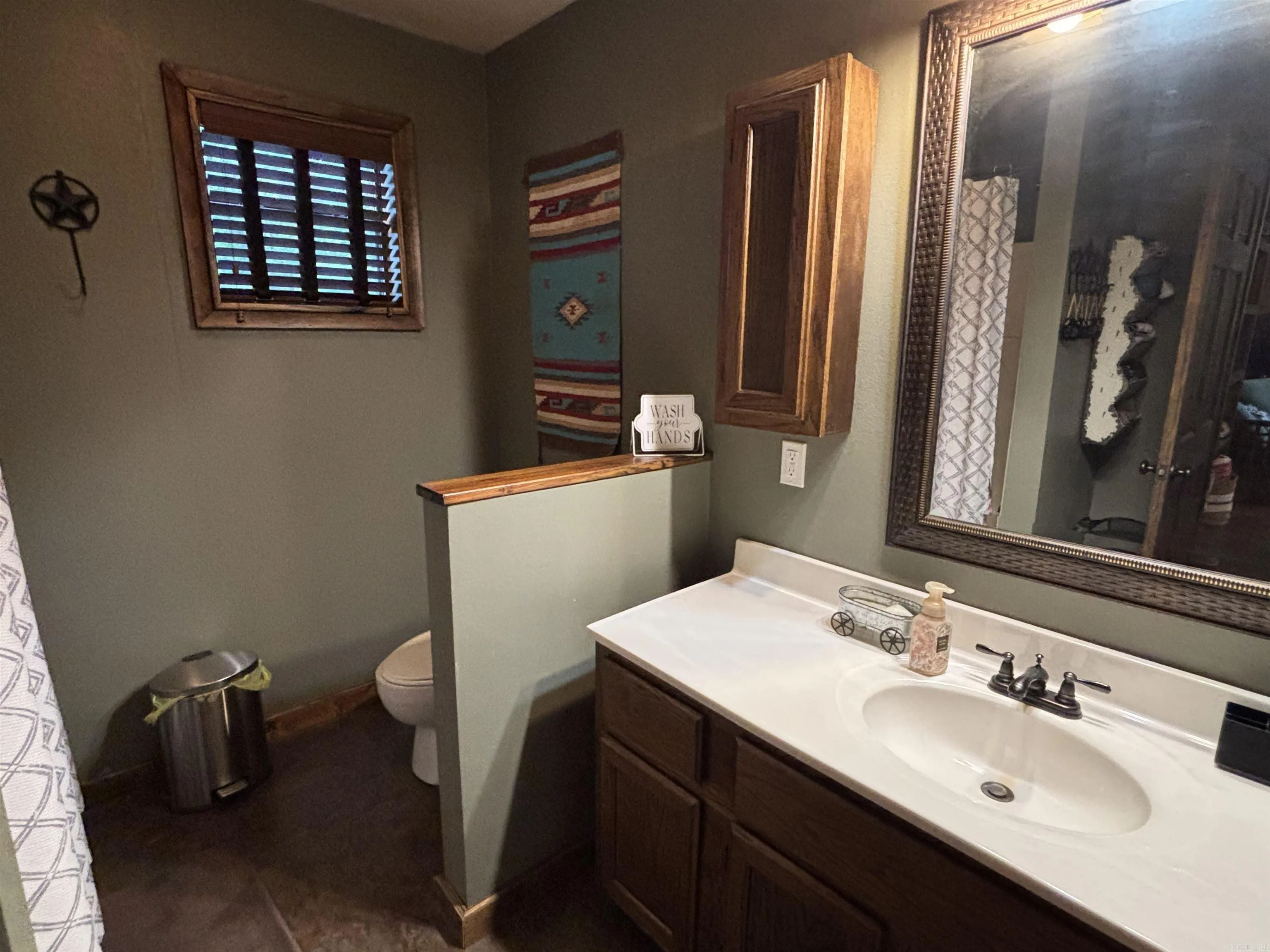 Property at 25  Bryces - Image 11