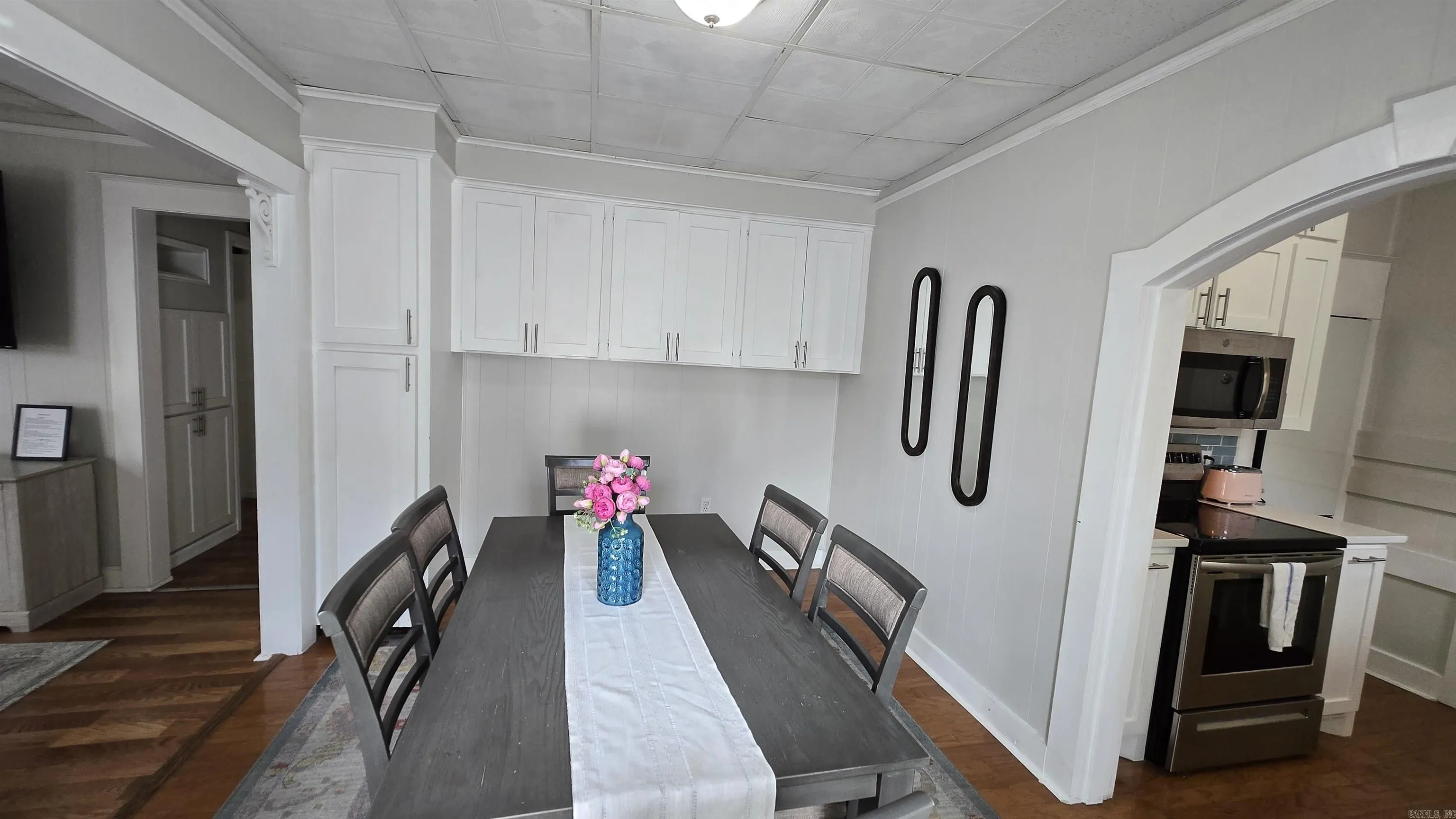 Property at 2812 W 7th - Image 9