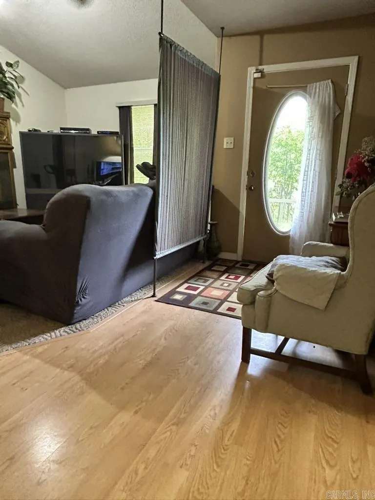 Property at 1500 W 55th - Image 5