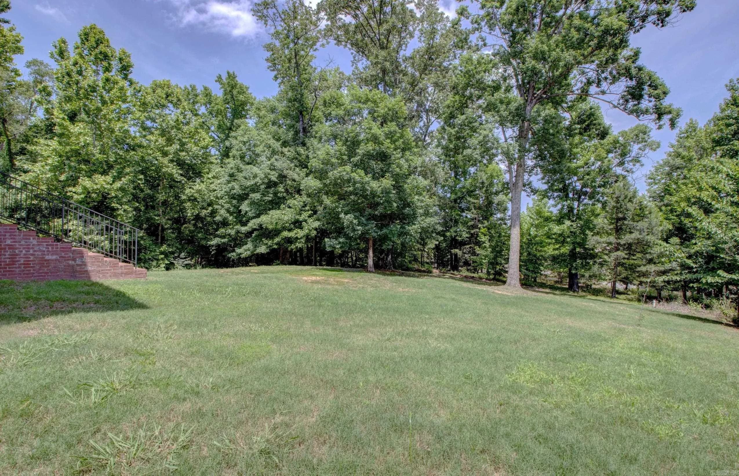 Property at 112  Navajo trail - Image 43