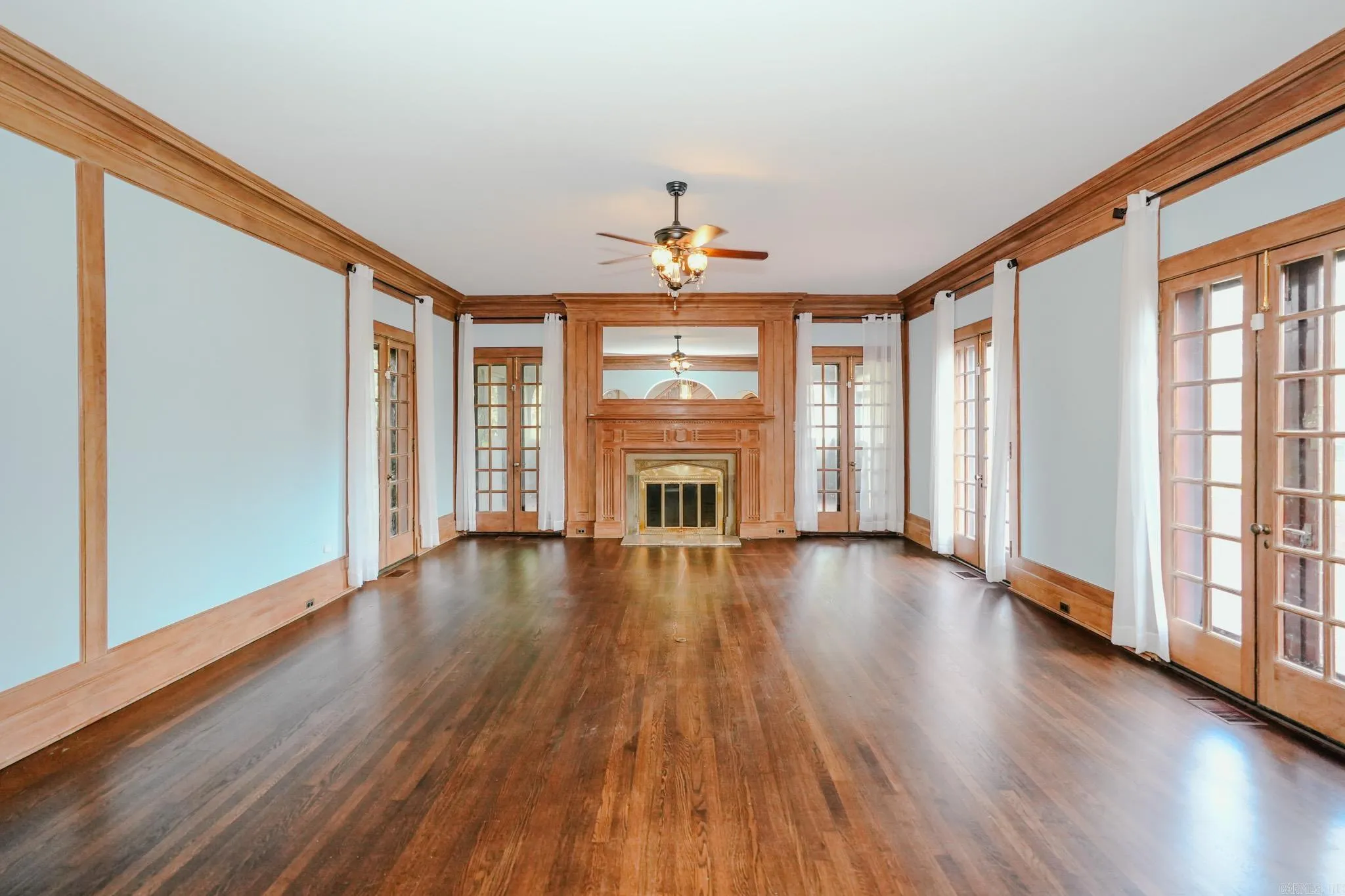 Property at 904  E 12th - Image 14