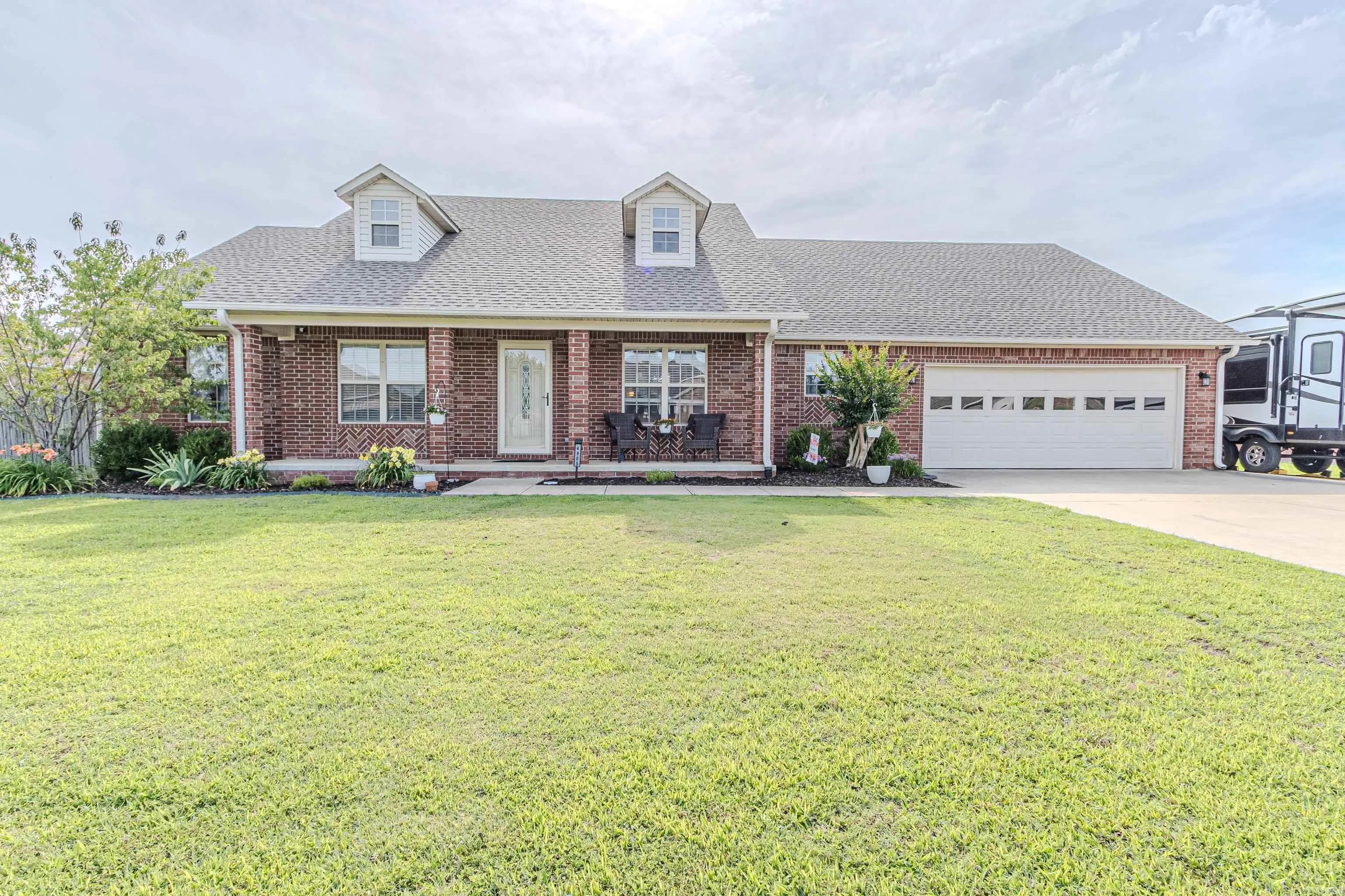 Property at 4905 S 28th st - Image 2