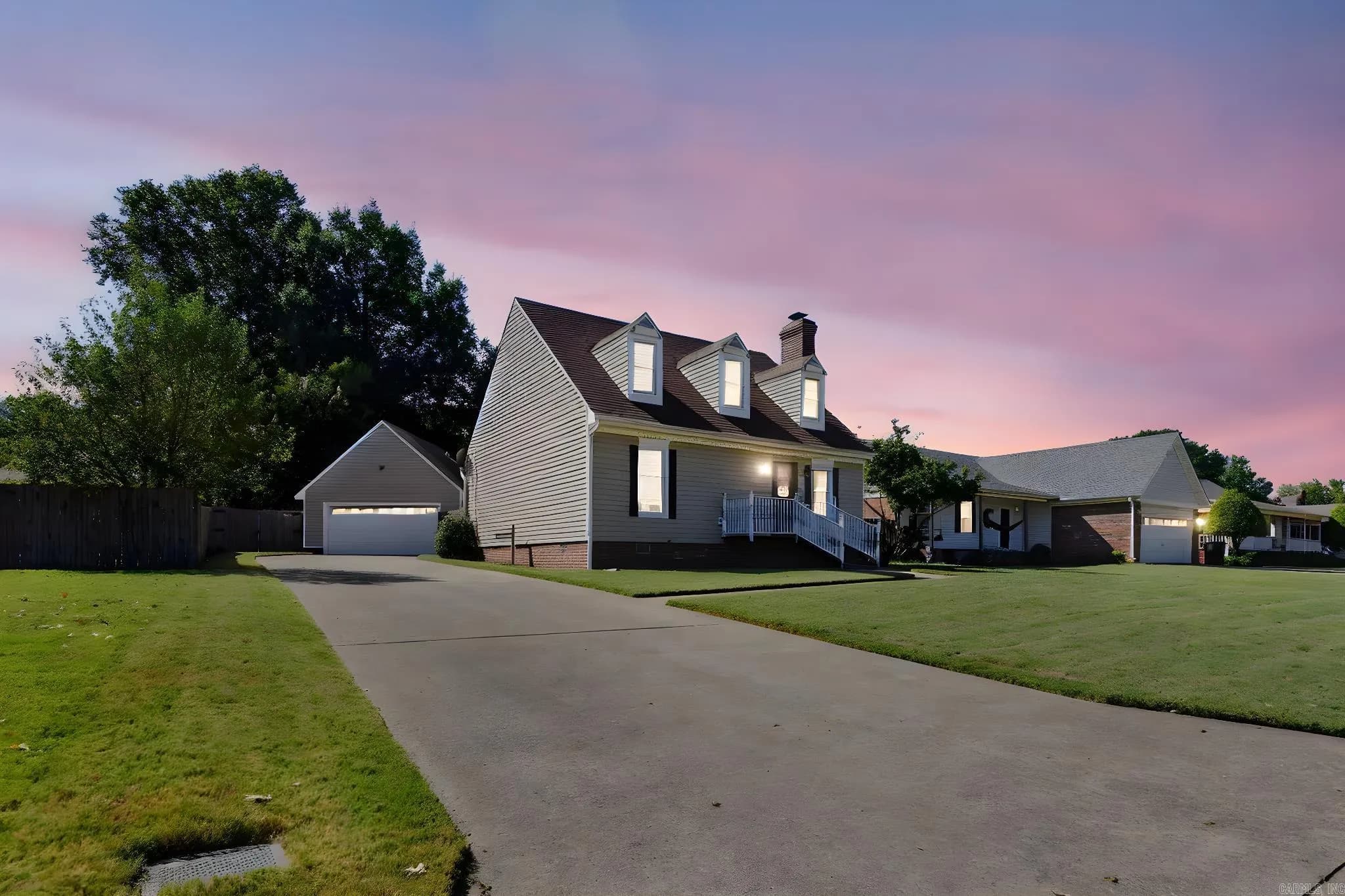 Property at 14  White oak - Image 9