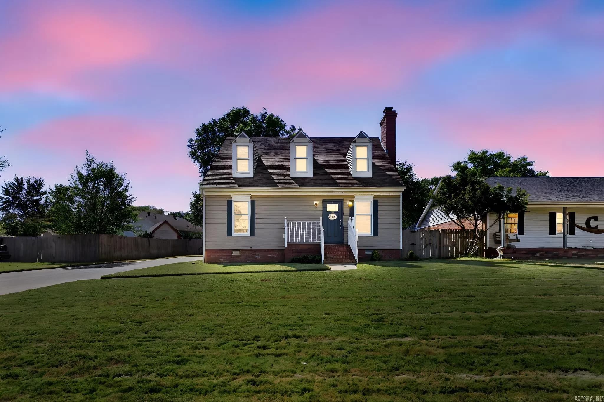 Property at 14  White oak - Image 7