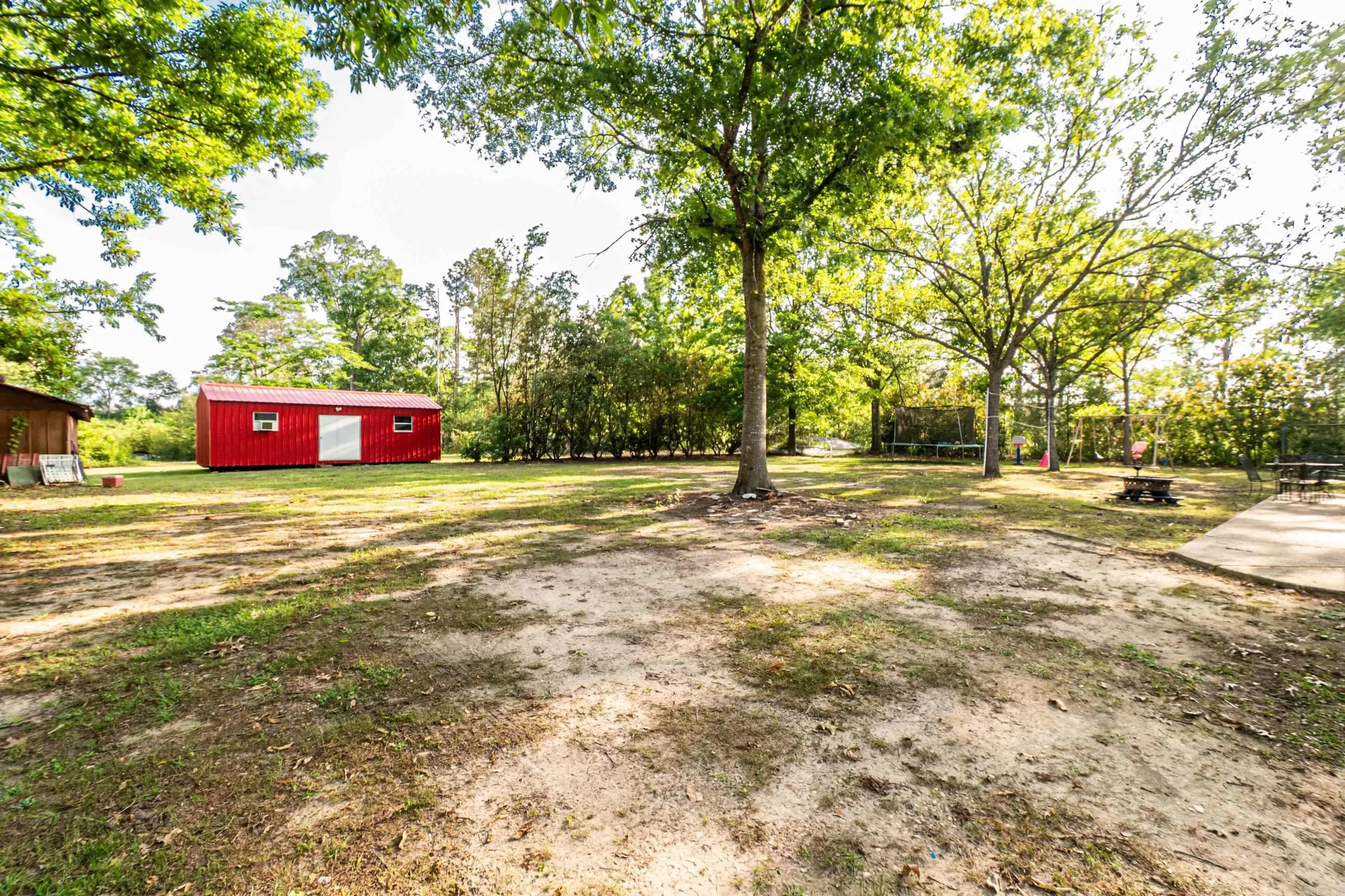 Property at 117  Vestal - Image 20