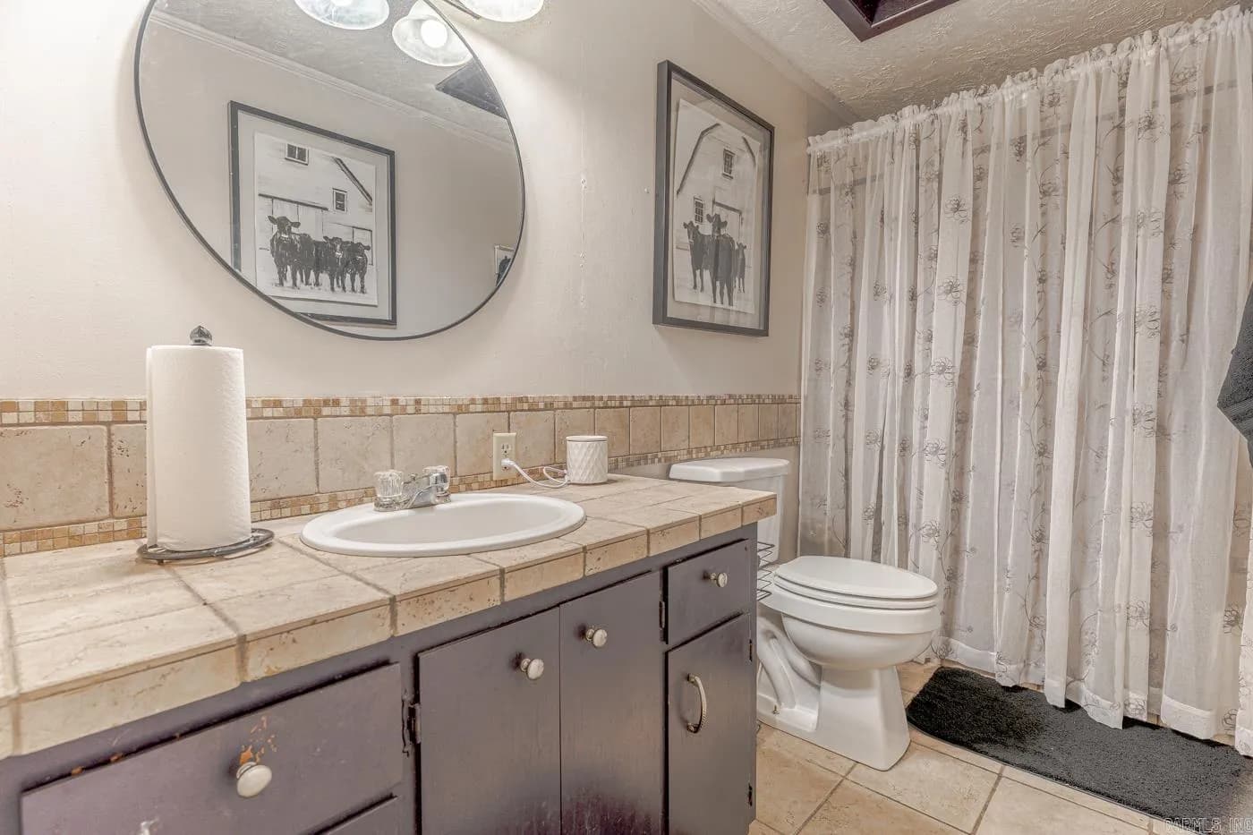 Property at 5  Lawrence rd 2270 - Image 22