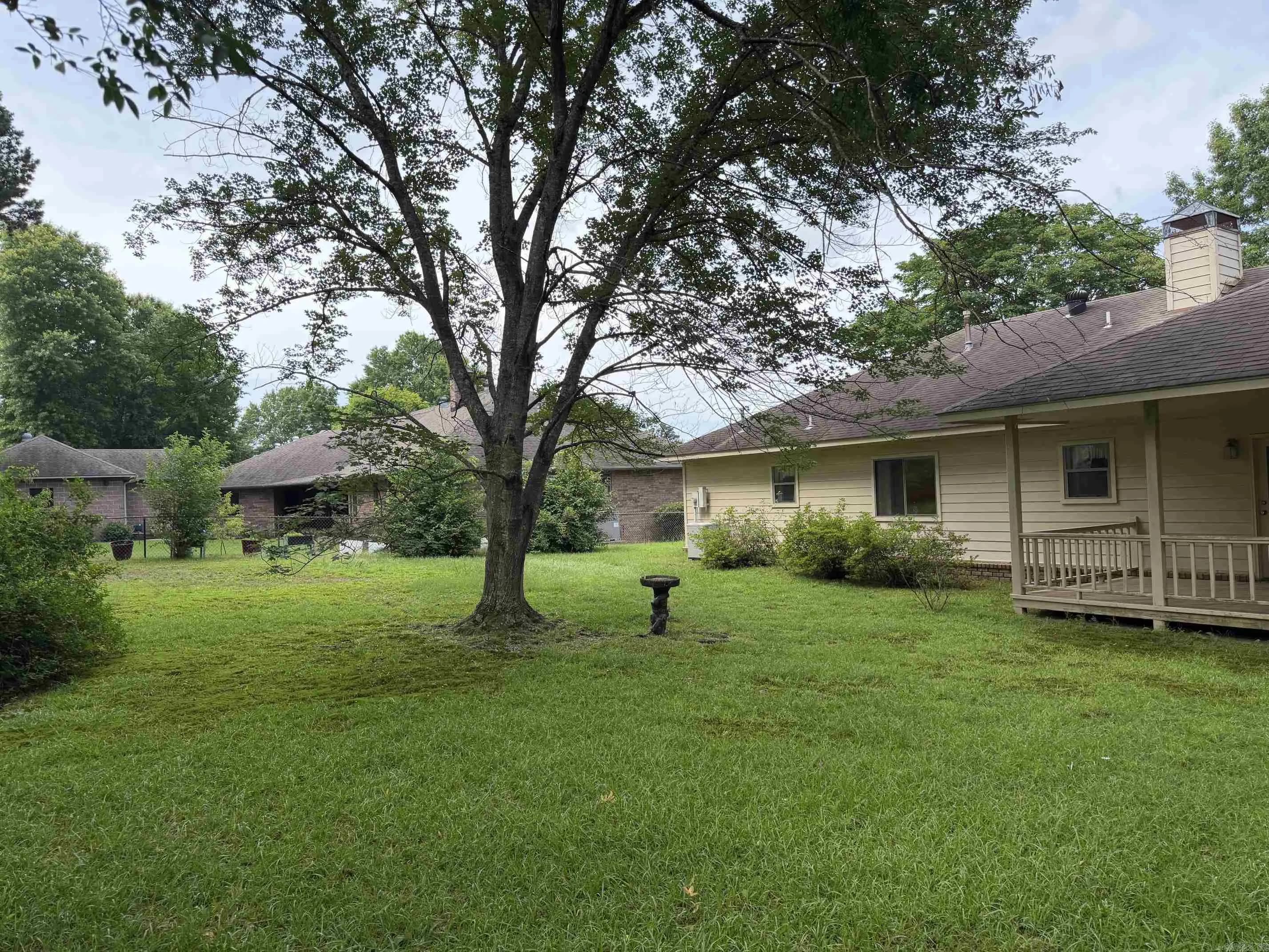 Property at 917  Dogwood ln - Image 11