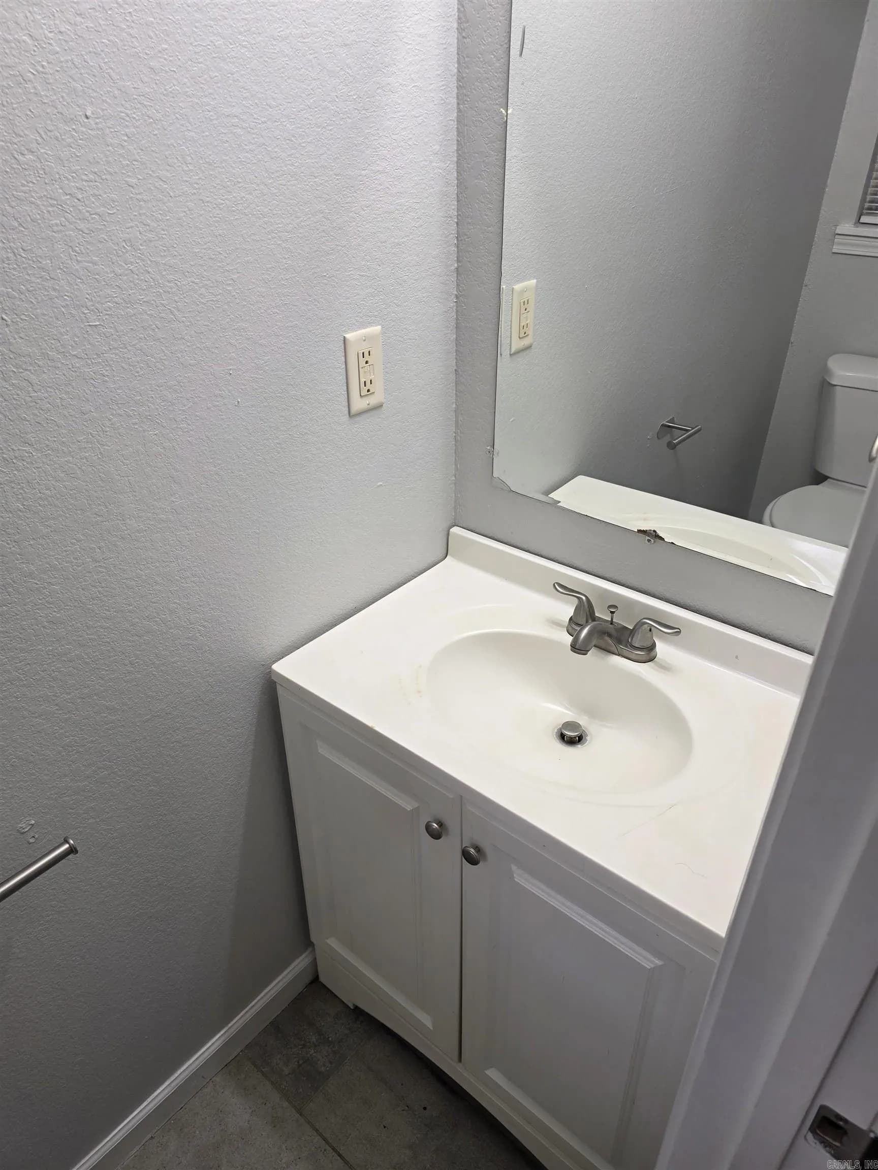 Property at 3  Regency - Image 15