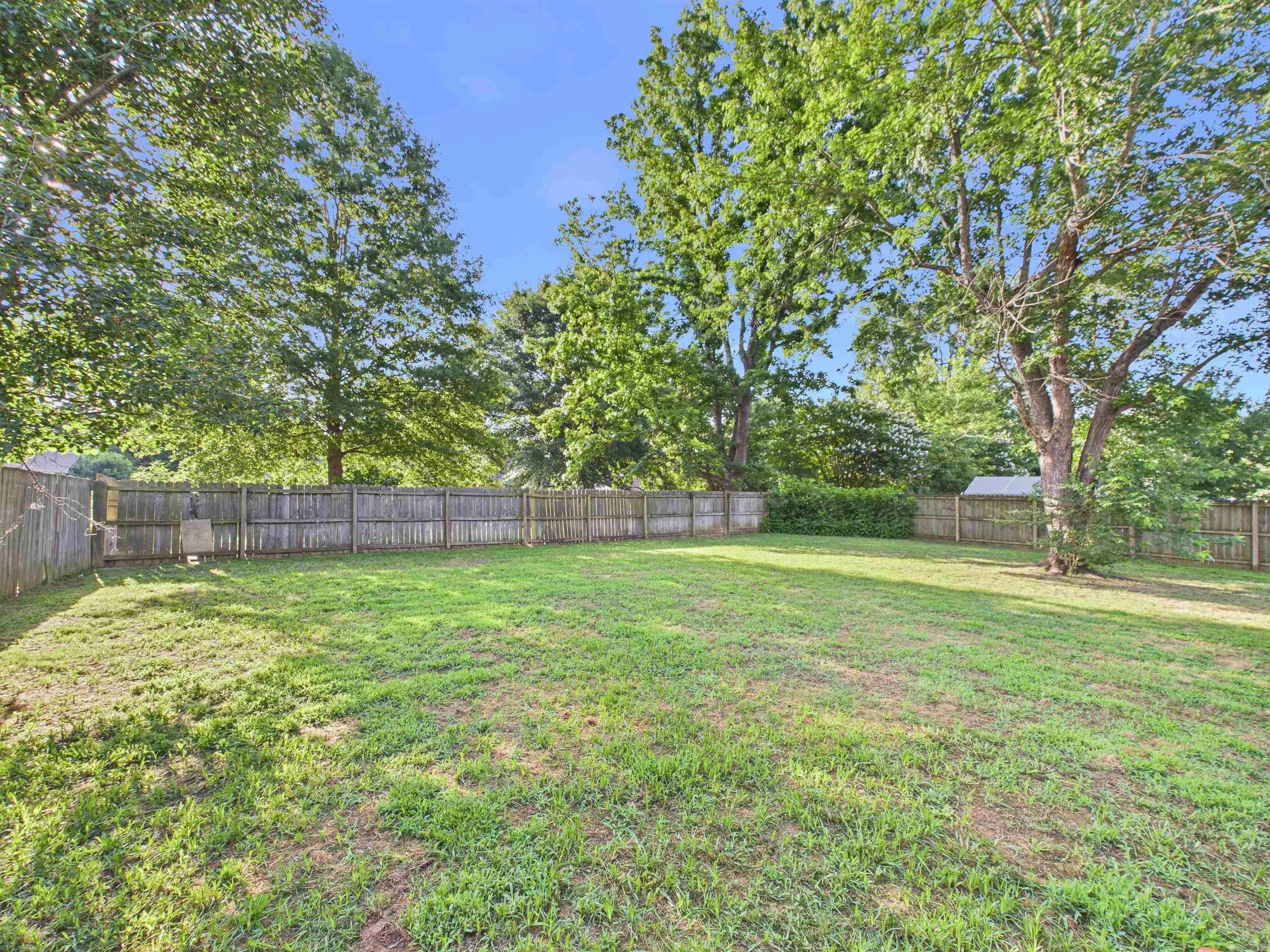 Property at 29  Burns - Image 25