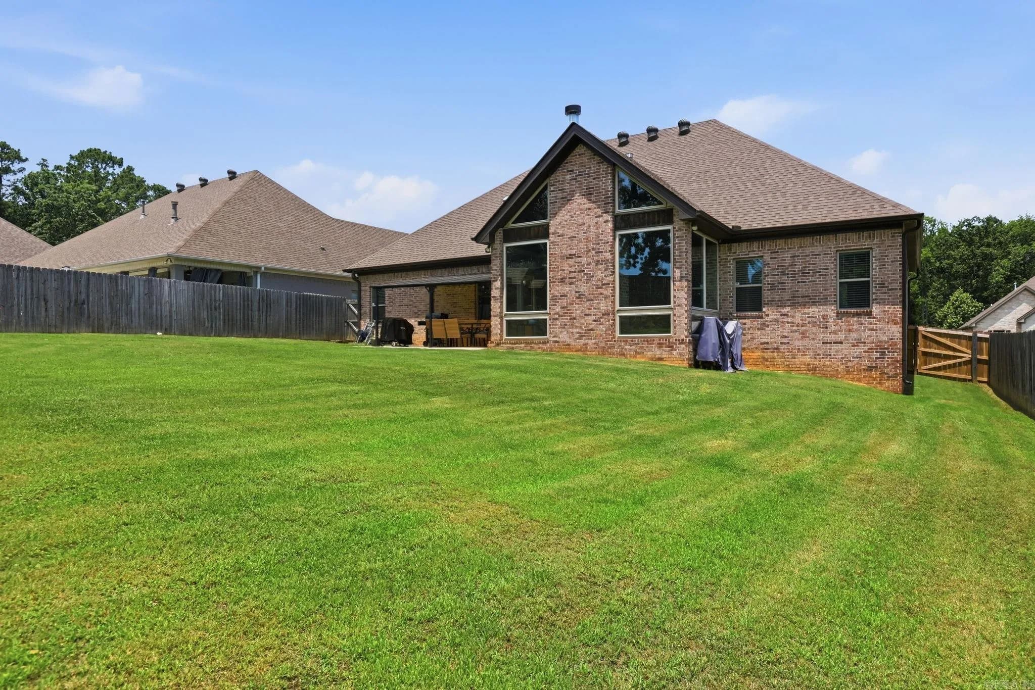 Property at 2613  Aberdeen - Image 43