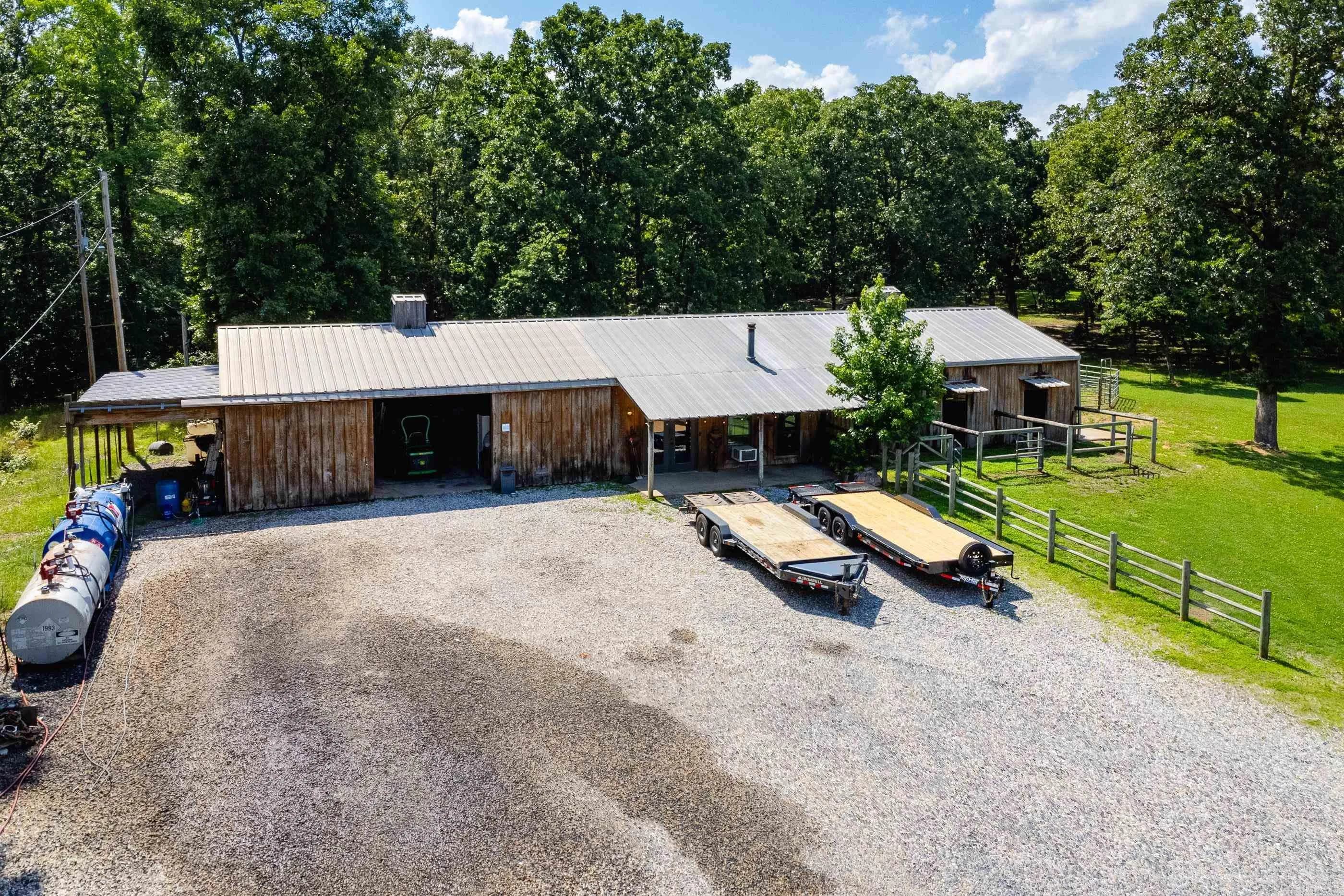 Property at 21507  Reynard - Image 29