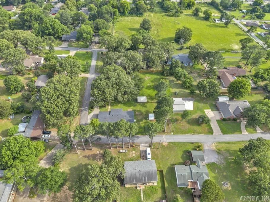 Property at 1  Huett - Image 45