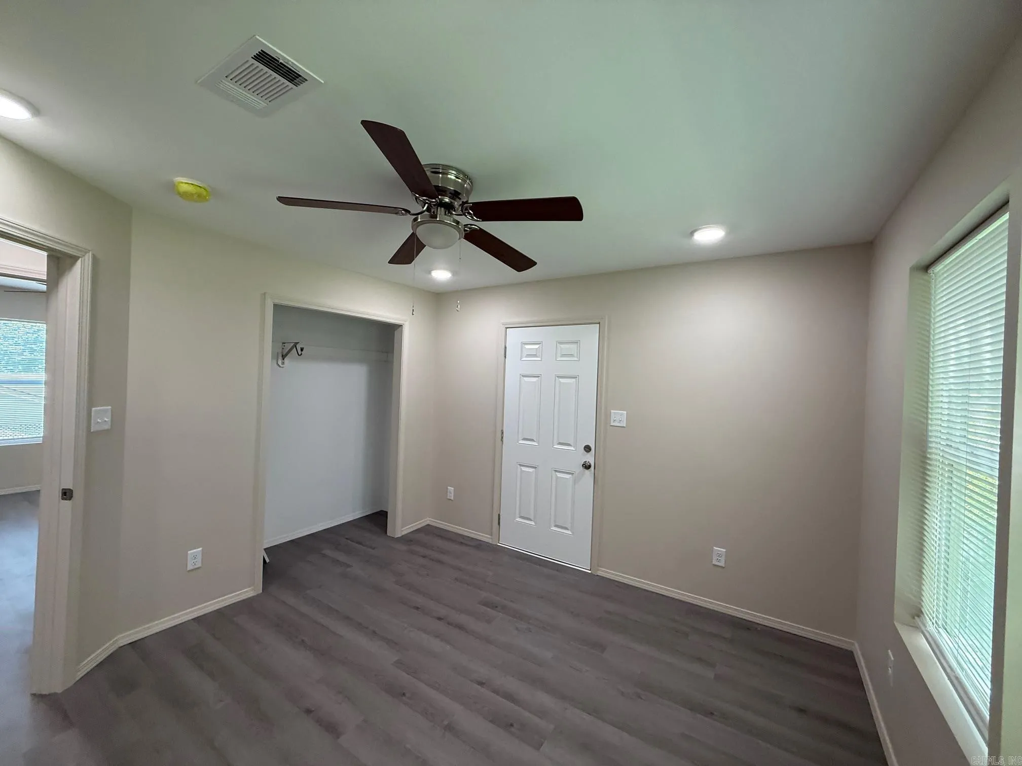 Property at 1226  School - Image 5