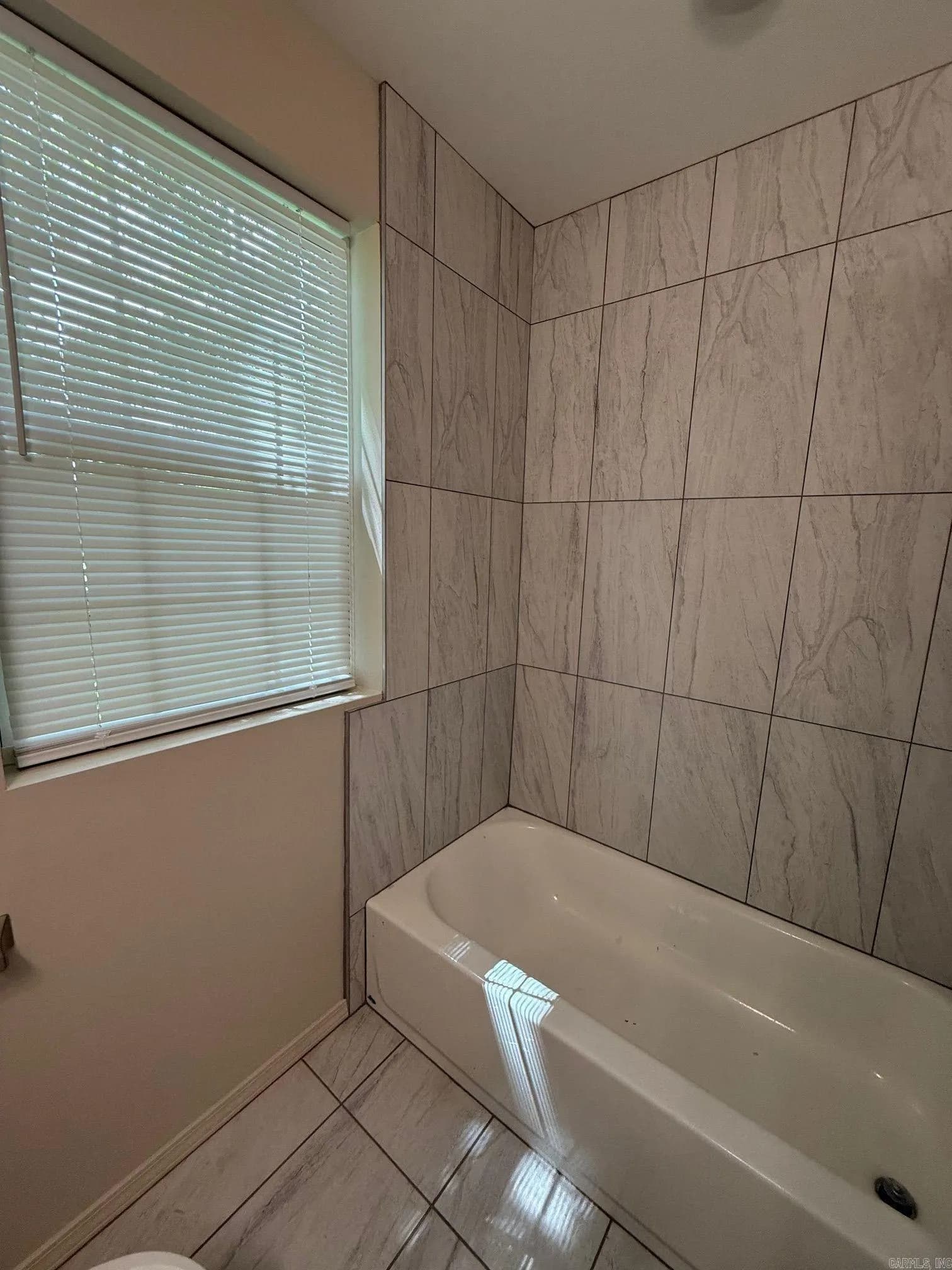 Property at 1226  School - Image 10
