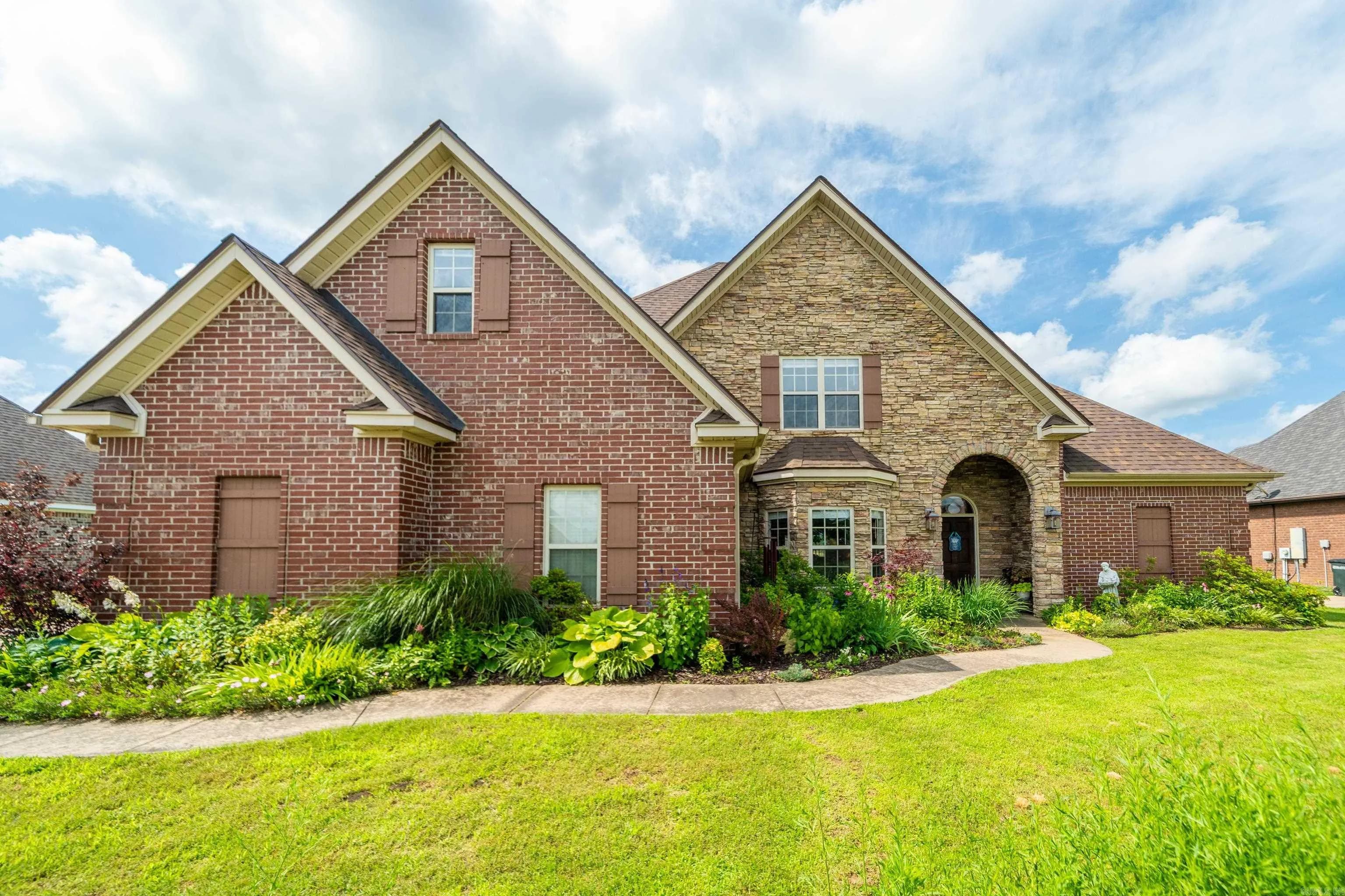 Property at 13404  Berkshire manor - Image 1