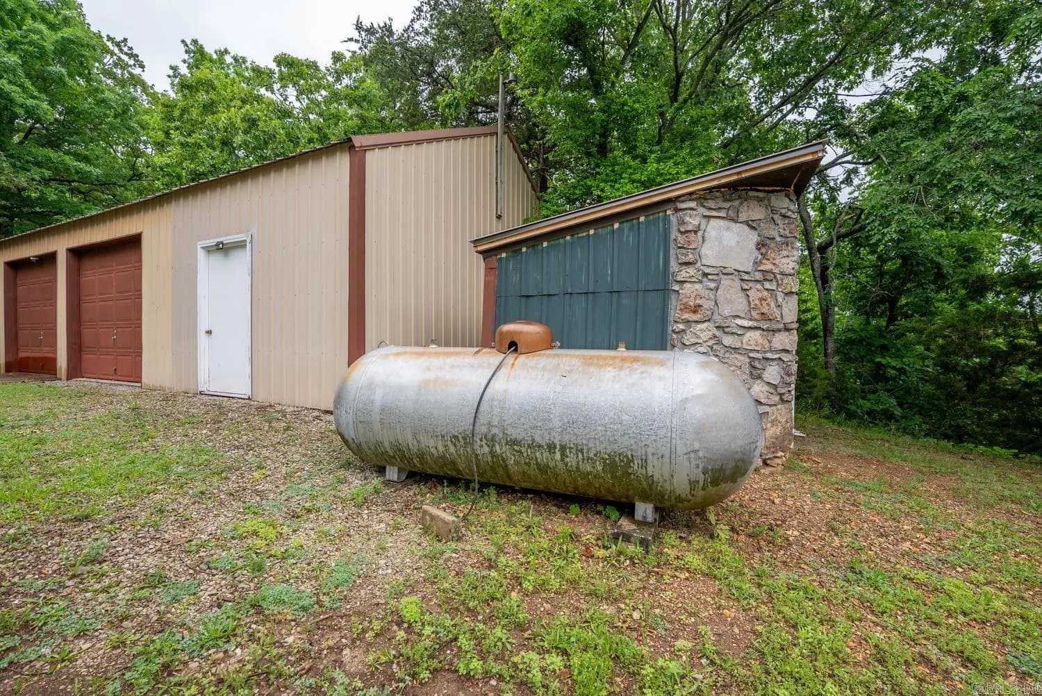 Property at 15  Aspen - Image 29