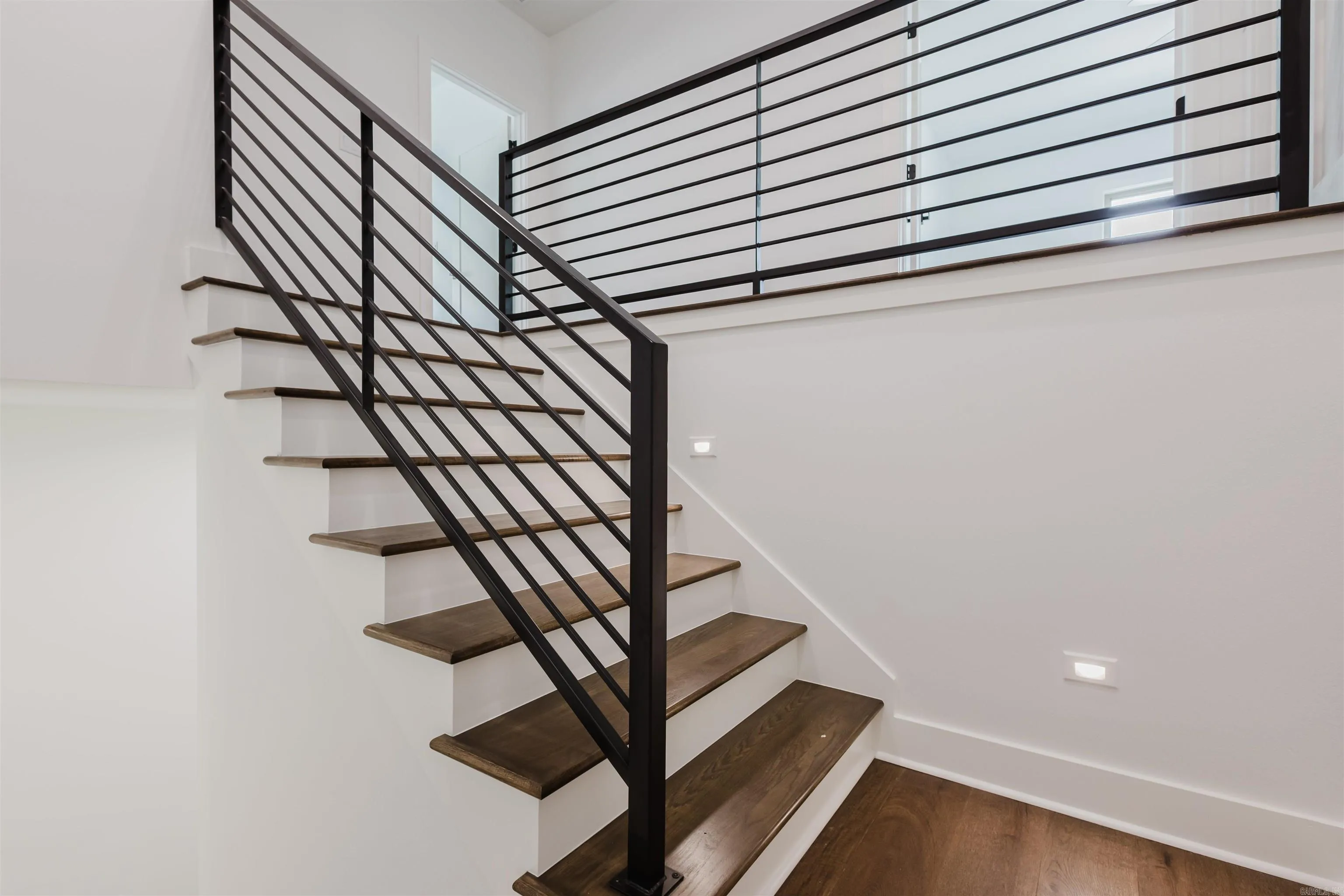 Property at 119  Kinley - Image 37
