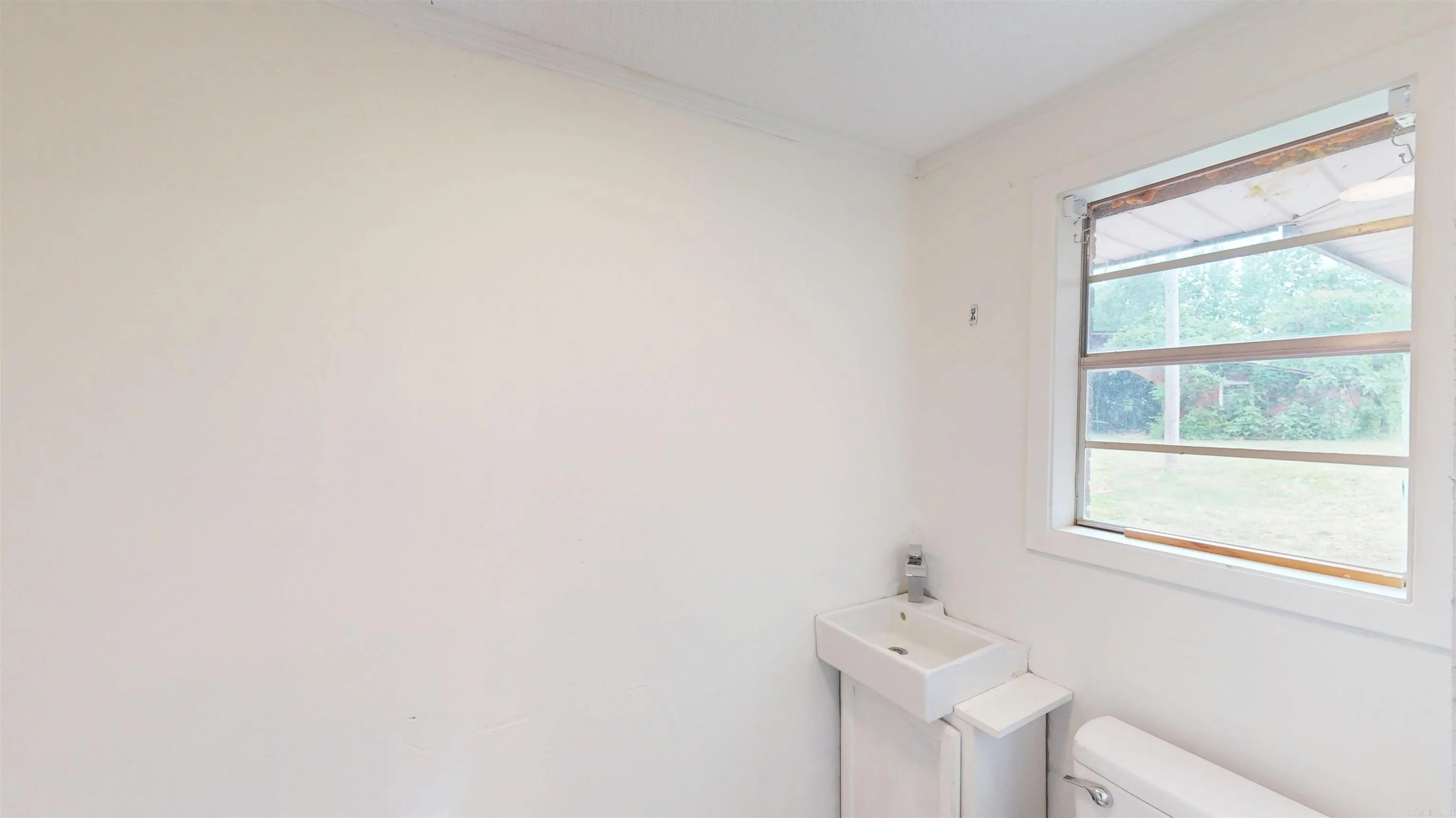 Property at 2806  Purcell - Image 15