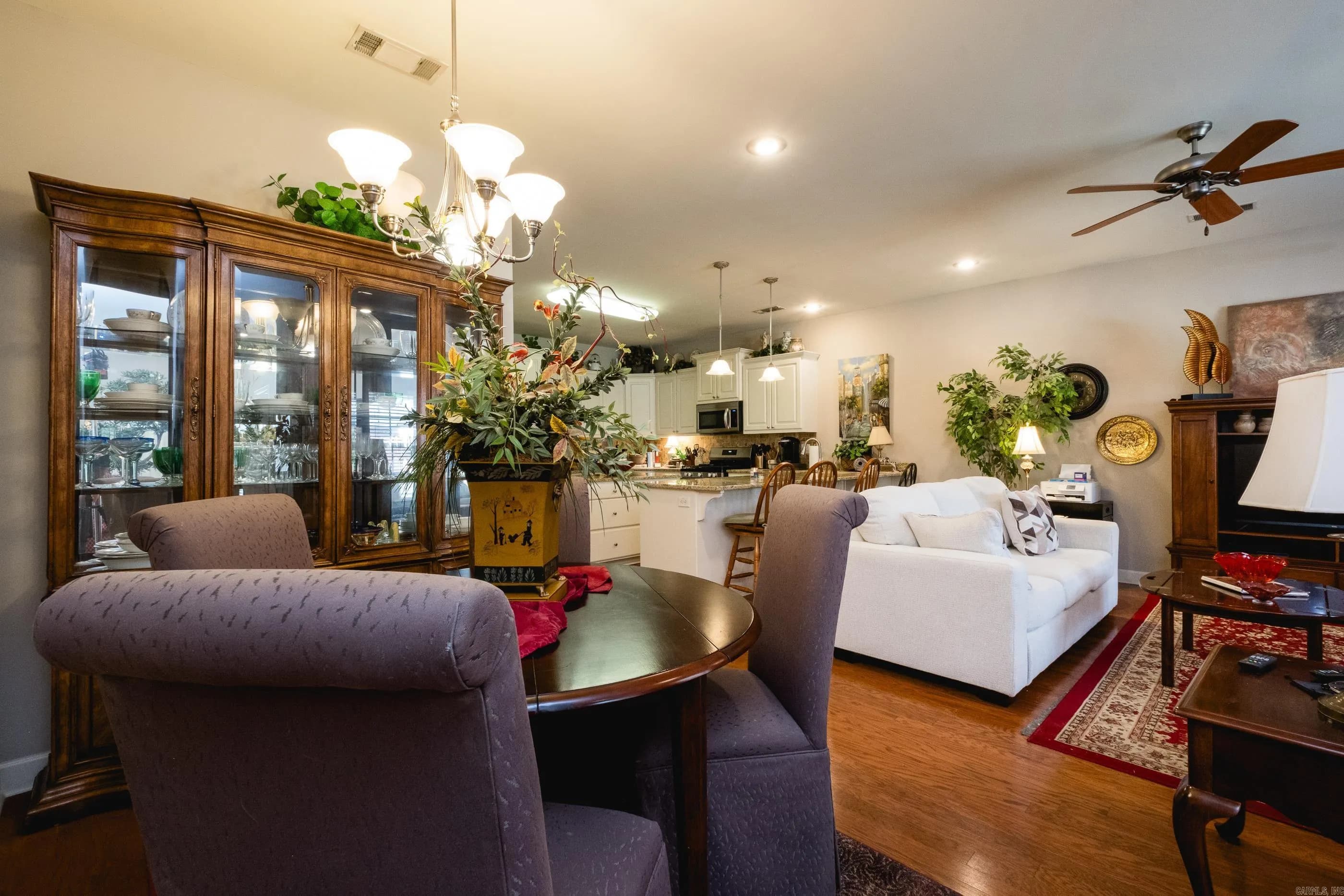 Property at 302  Stagecoach village - Image 15