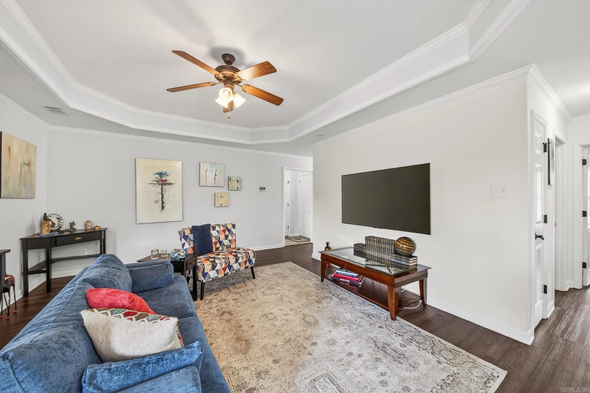 Property at 227  Plum - Image 11