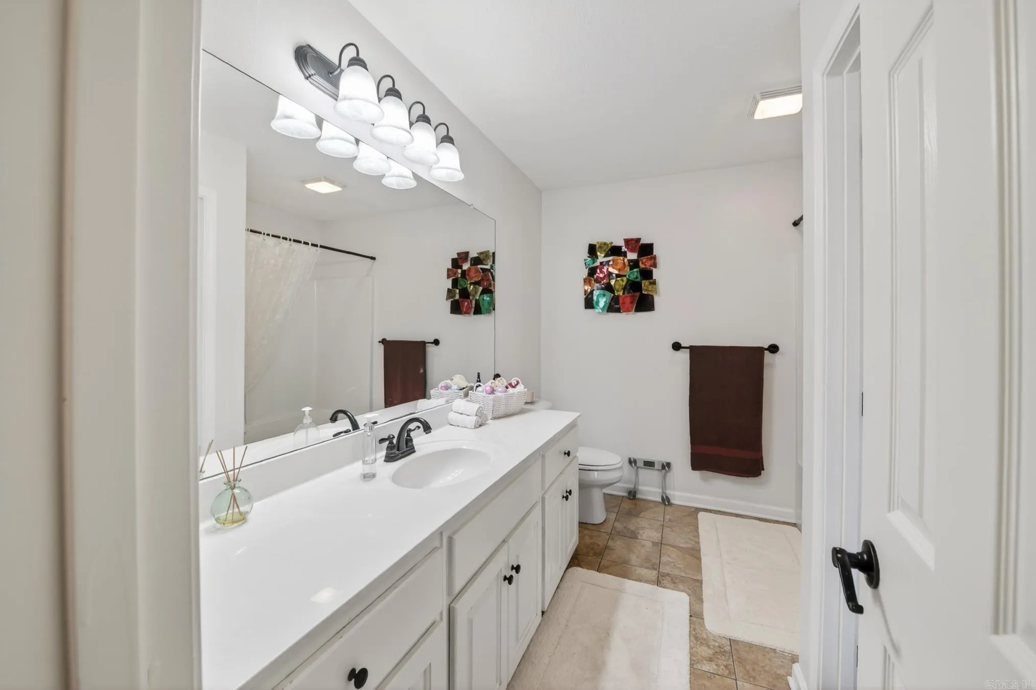 Property at 227  Plum - Image 31