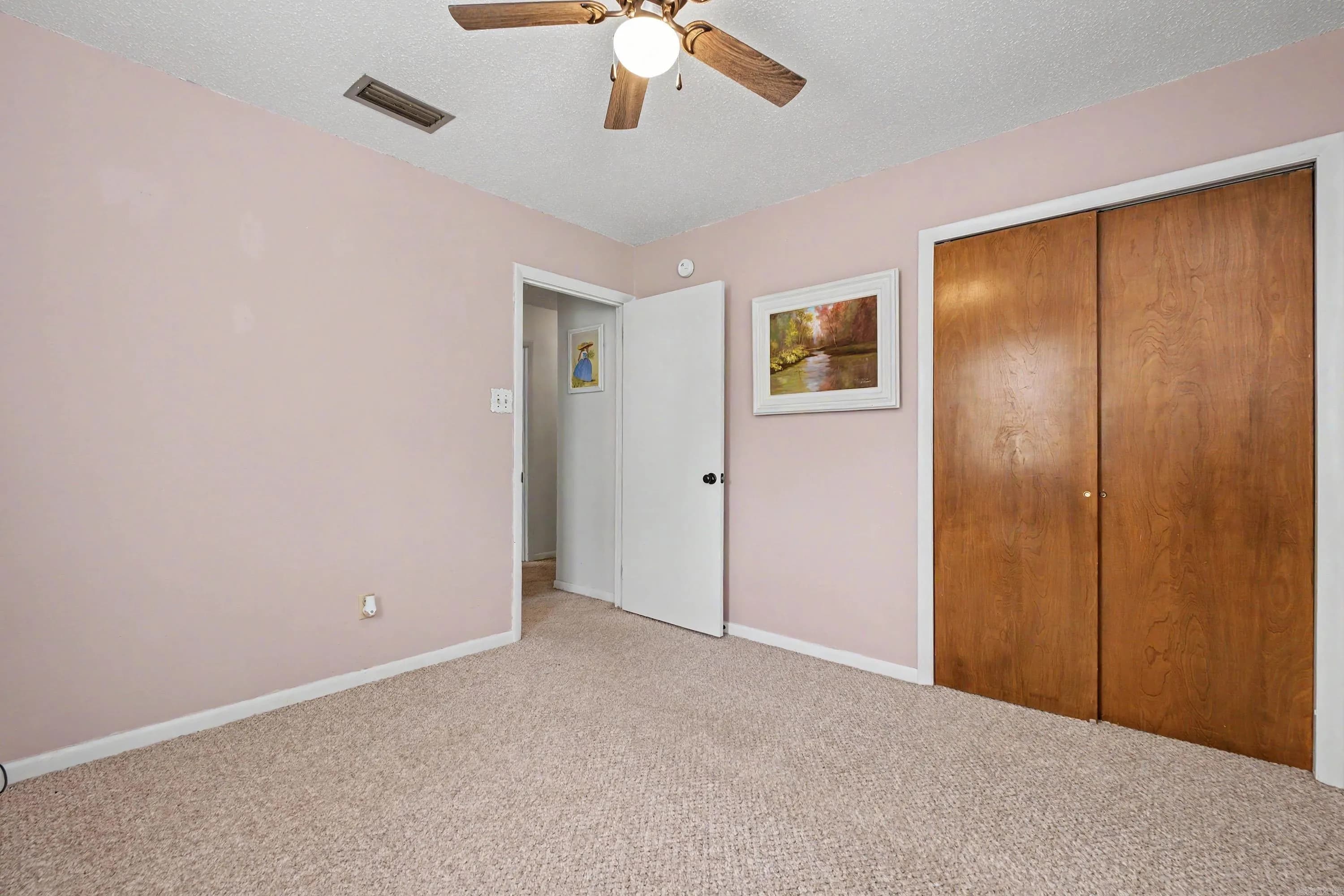 Property at 2838  Sylvia - Image 24