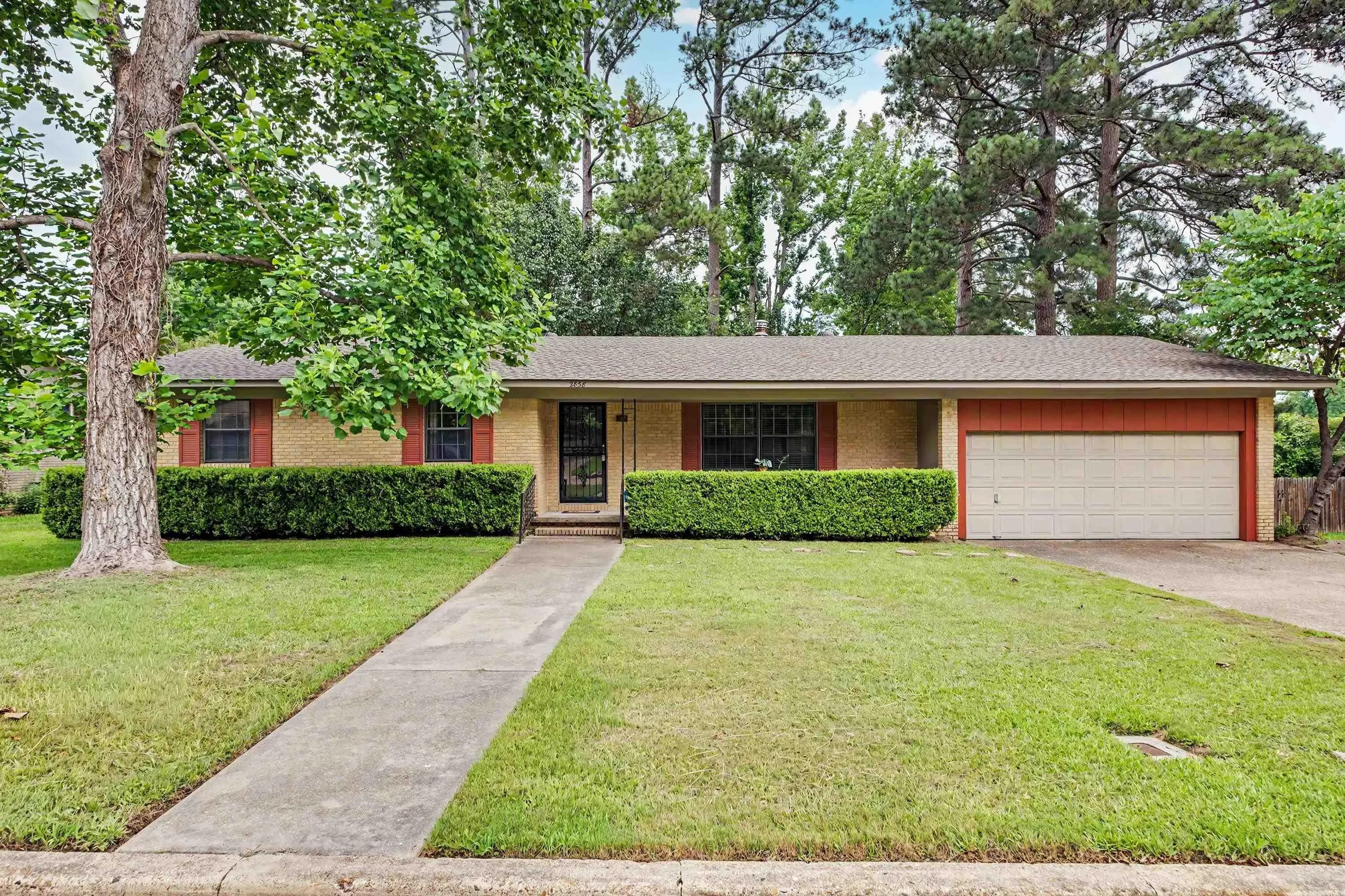 Property at 2838  Sylvia - Image 1