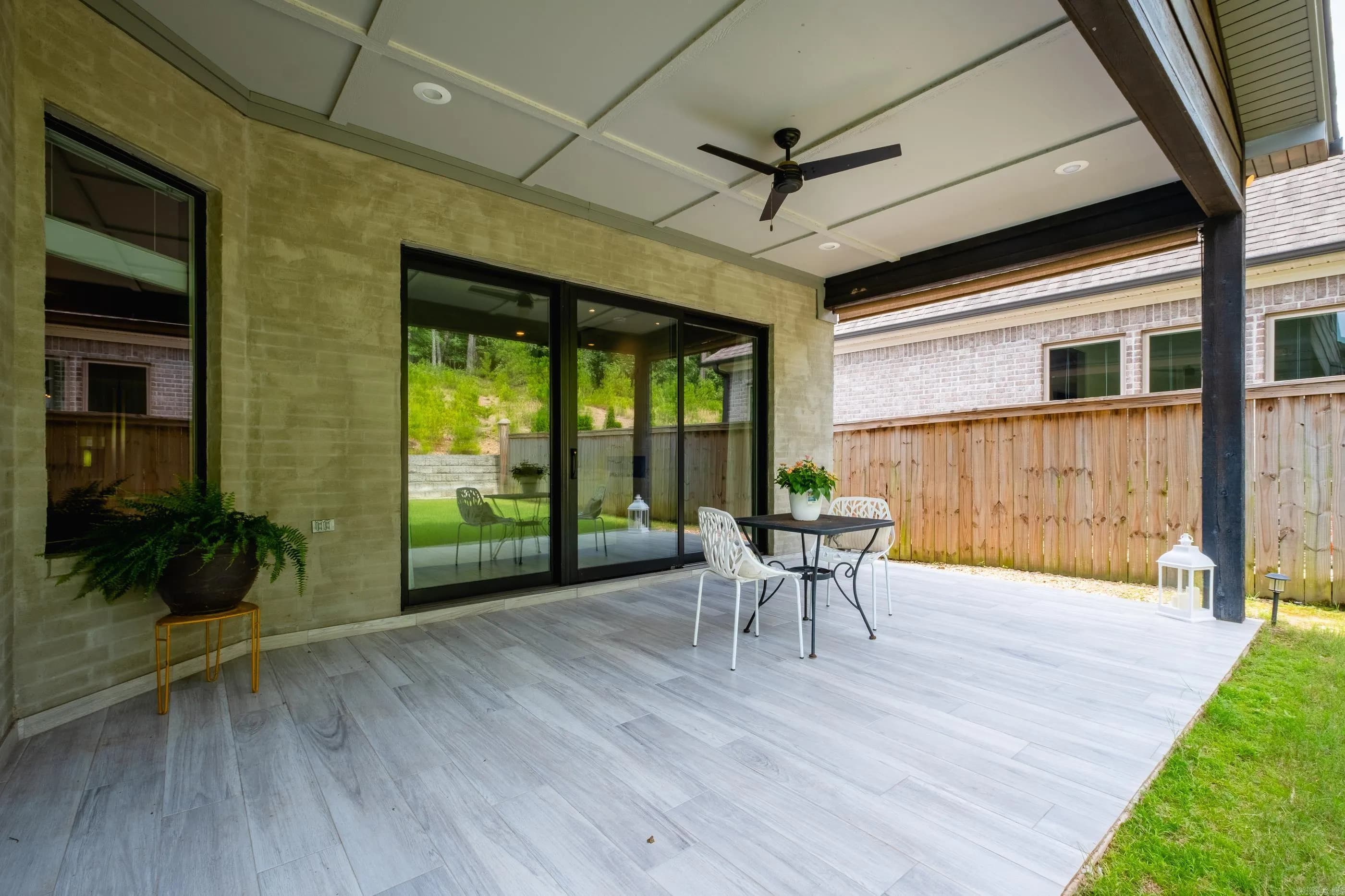 Property at 2  Sycamore - Image 43