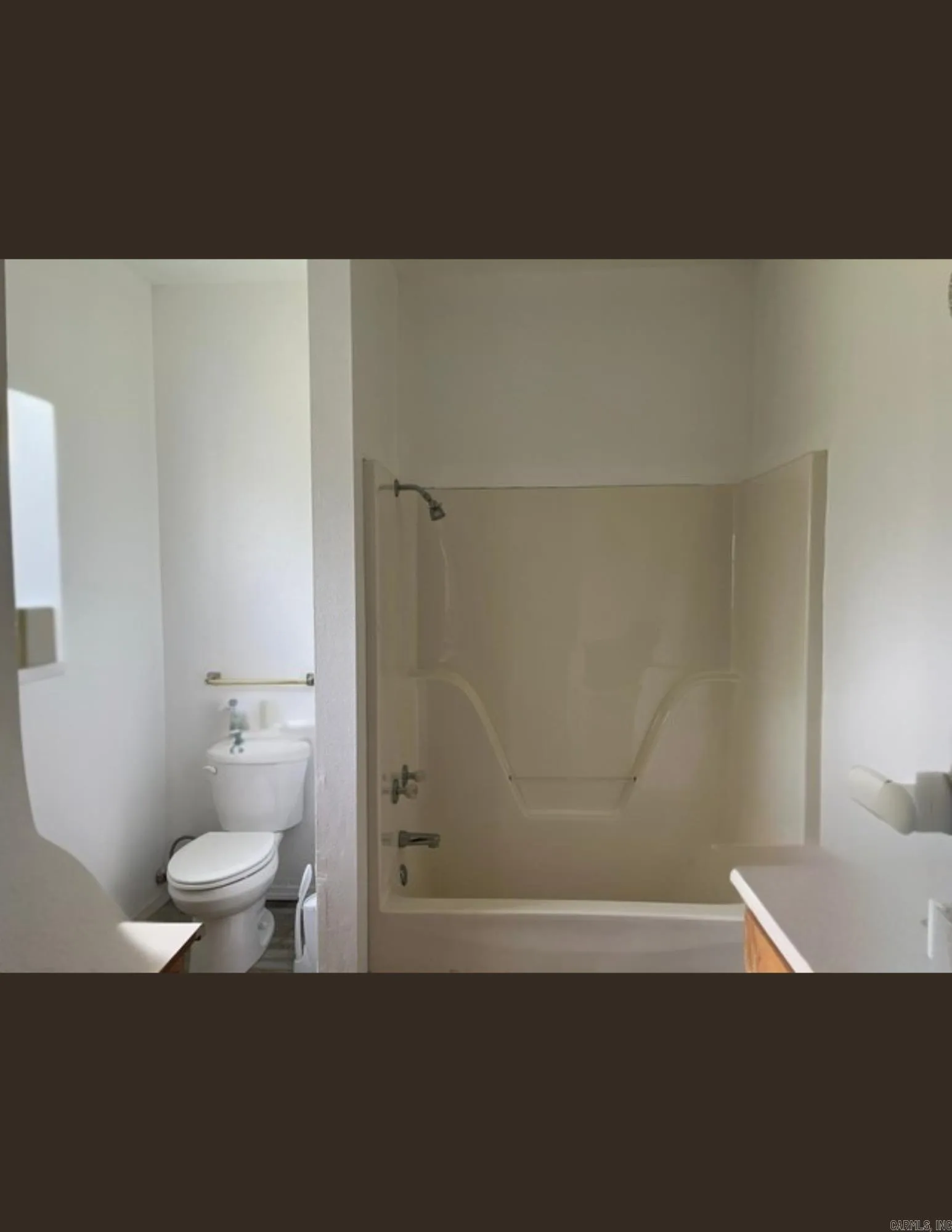 Property at 331  Adcock - Image 17