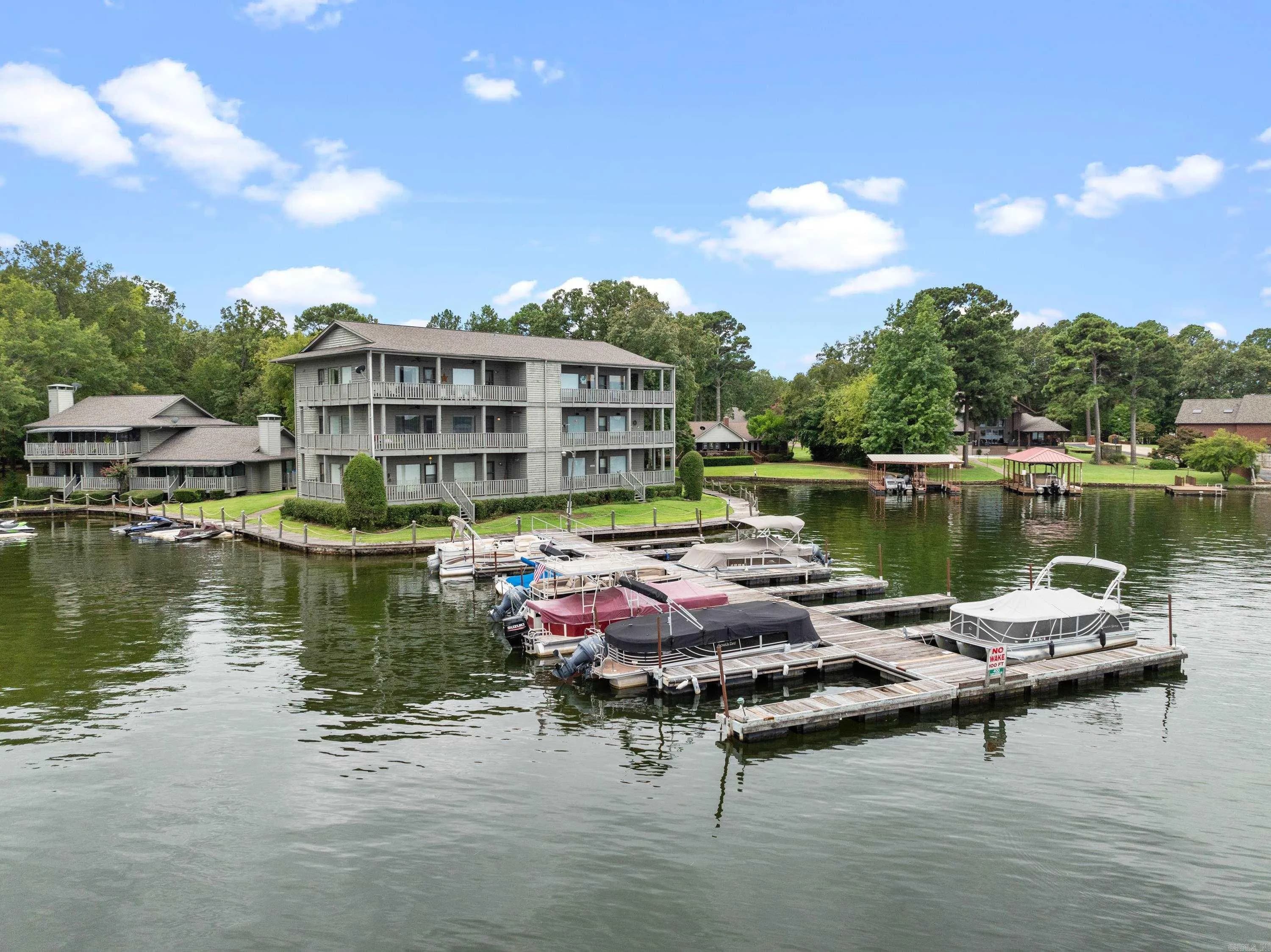 Property at 400  Farr shores, 13C - Image 47