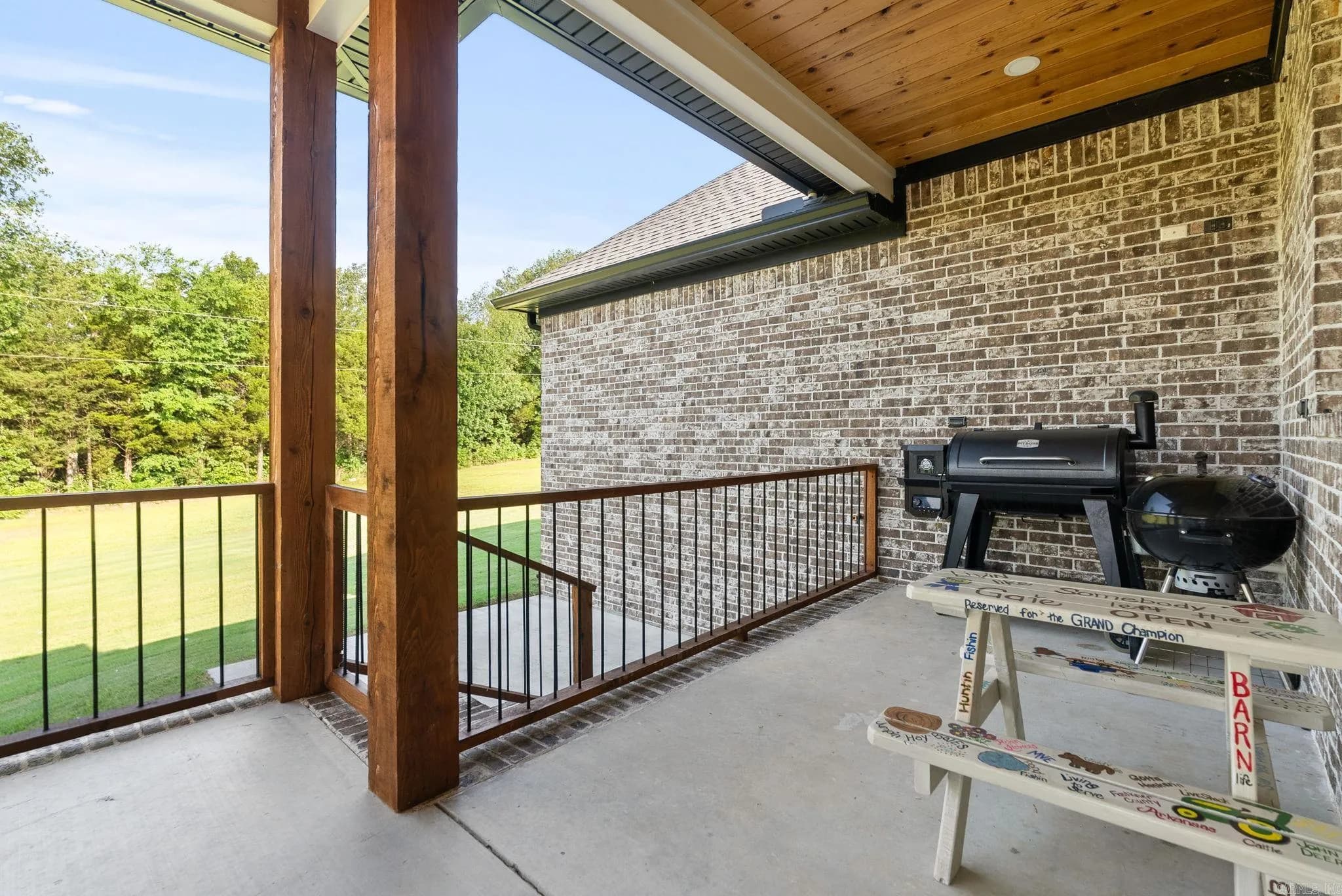 Property at 19  Avrey - Image 14