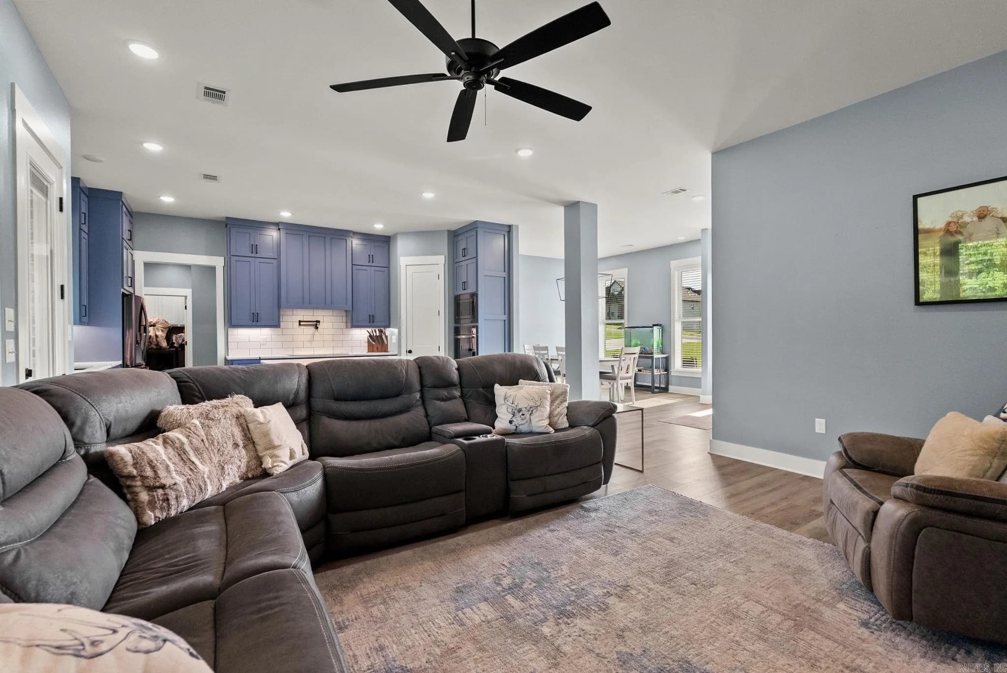Property at 19  Avrey - Image 18