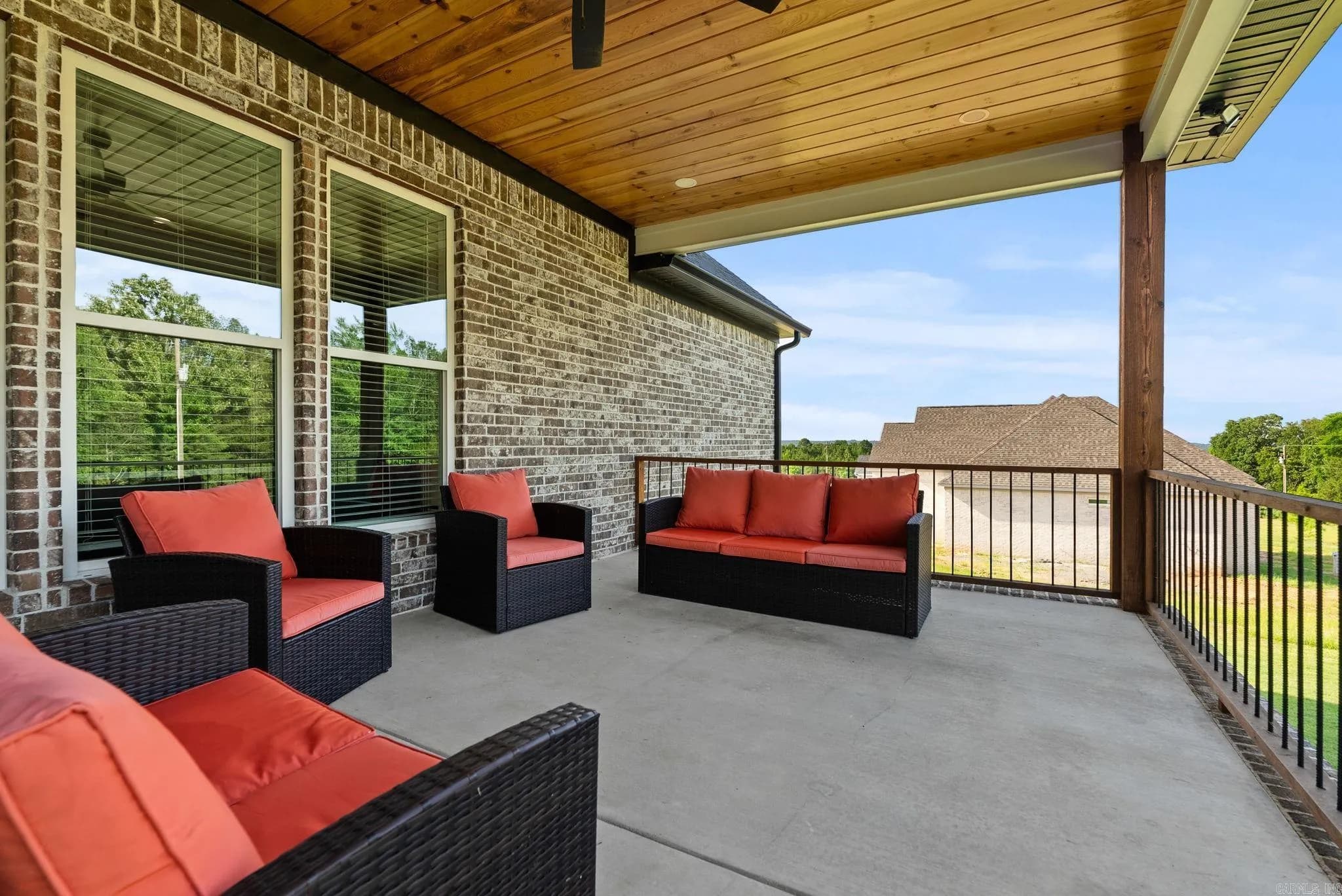 Property at 19  Avrey - Image 13
